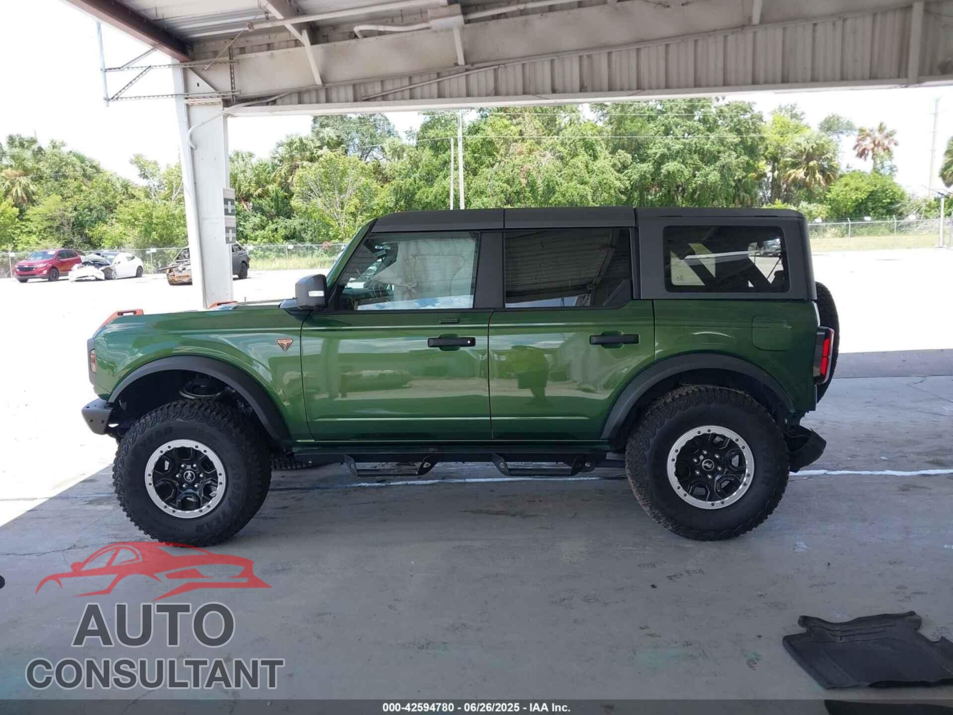 FORD BRONCO 2022 - 1FMEE5DP8NLB42657