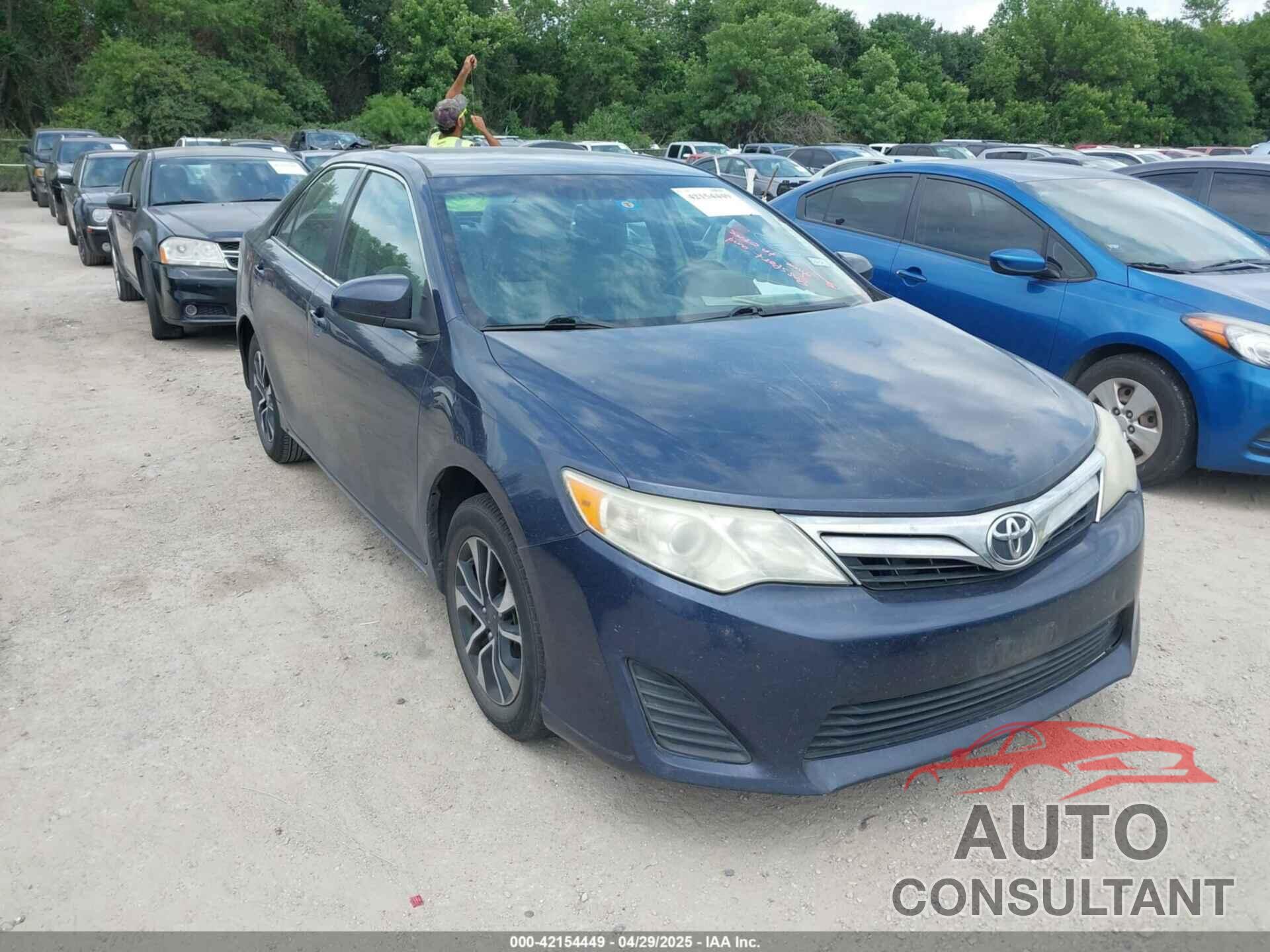 TOYOTA CAMRY 2014 - 4T4BF1FK9ER376123