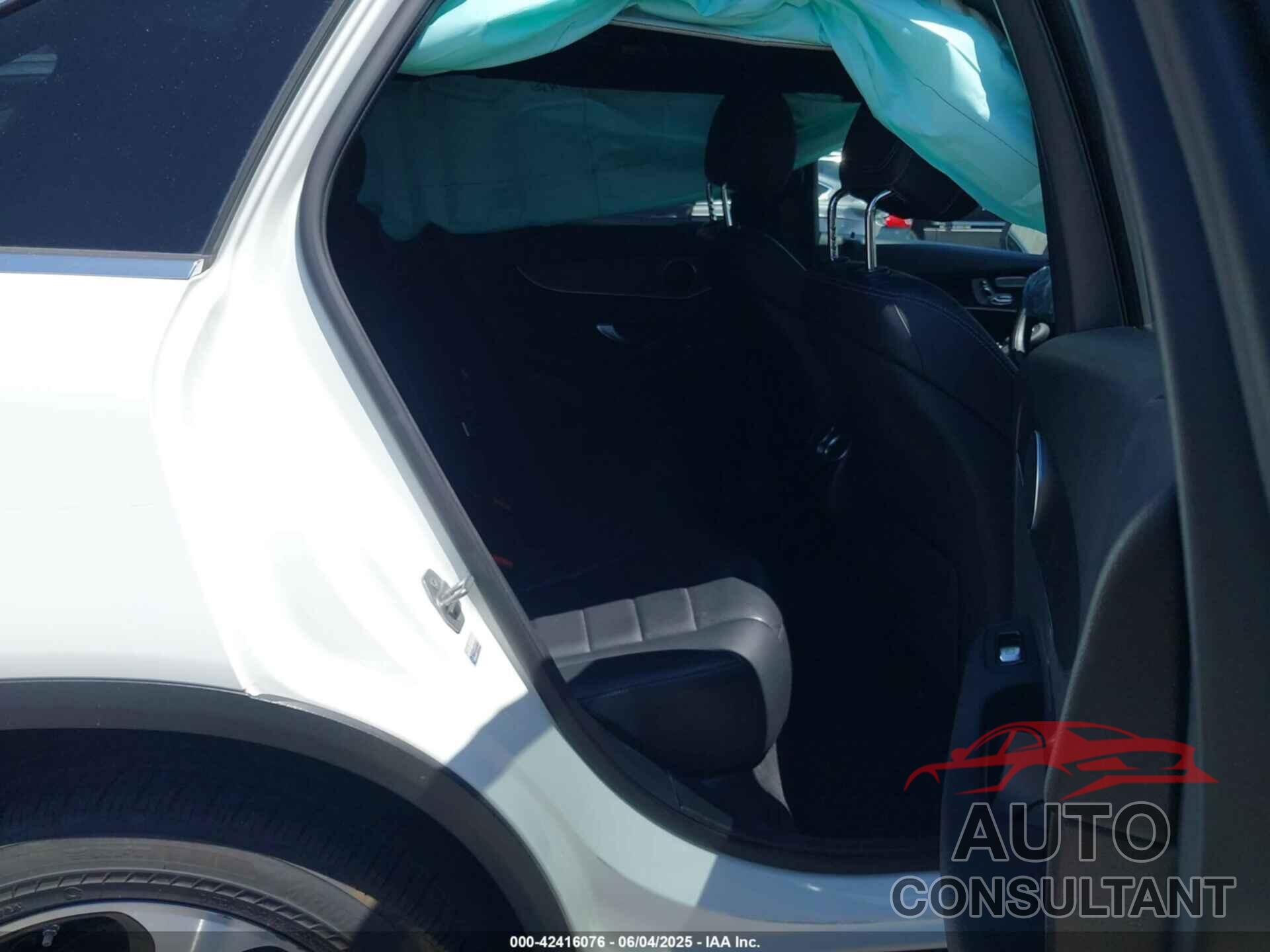 MERCEDES-BENZ GLC 300 2020 - W1N0G8EB1LF823700