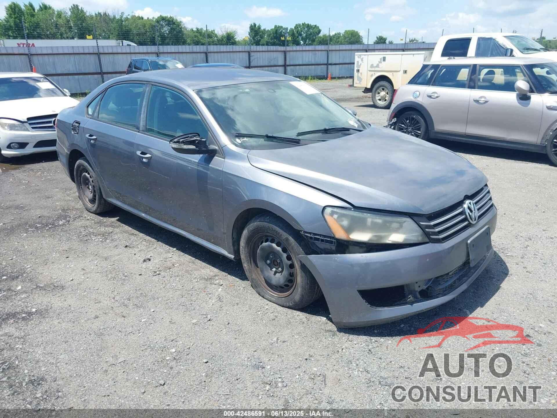 VOLKSWAGEN PASSAT 2012 - 1VWAP7A32CC056944