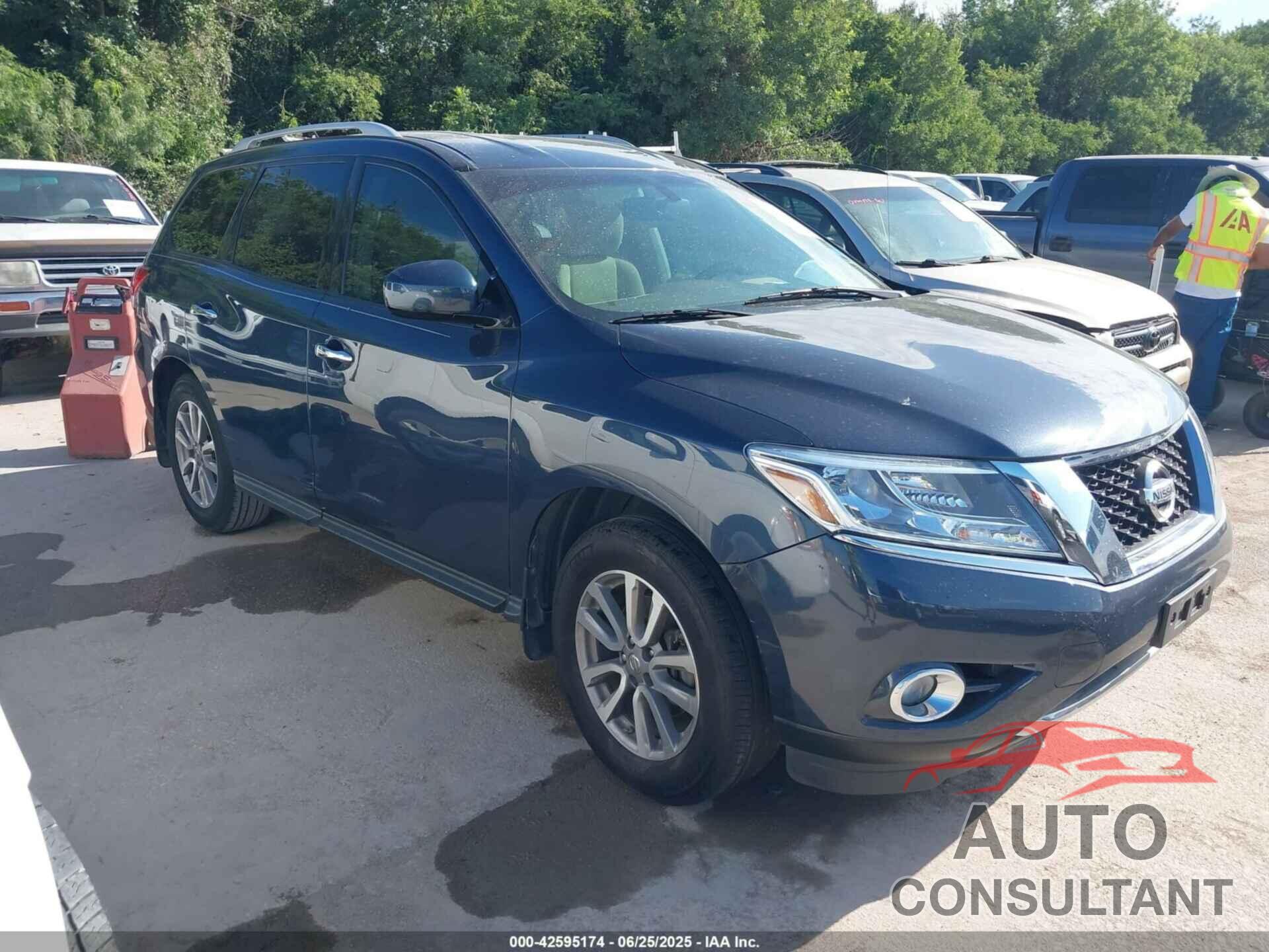 NISSAN PATHFINDER 2015 - 5N1AR2MN5FC608062