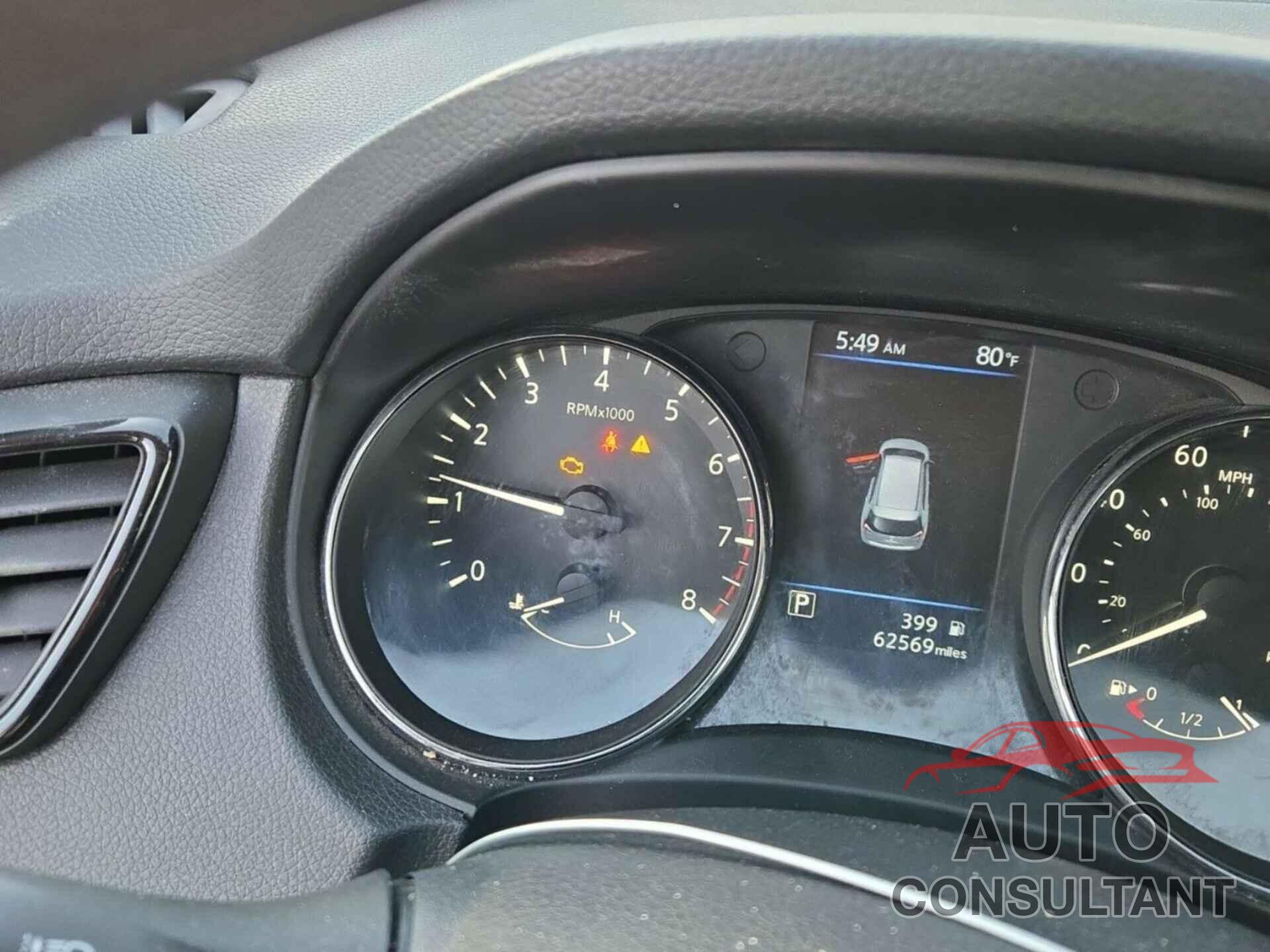 NISSAN ROGUE 2019 - 5N1AT2MV7KC797180