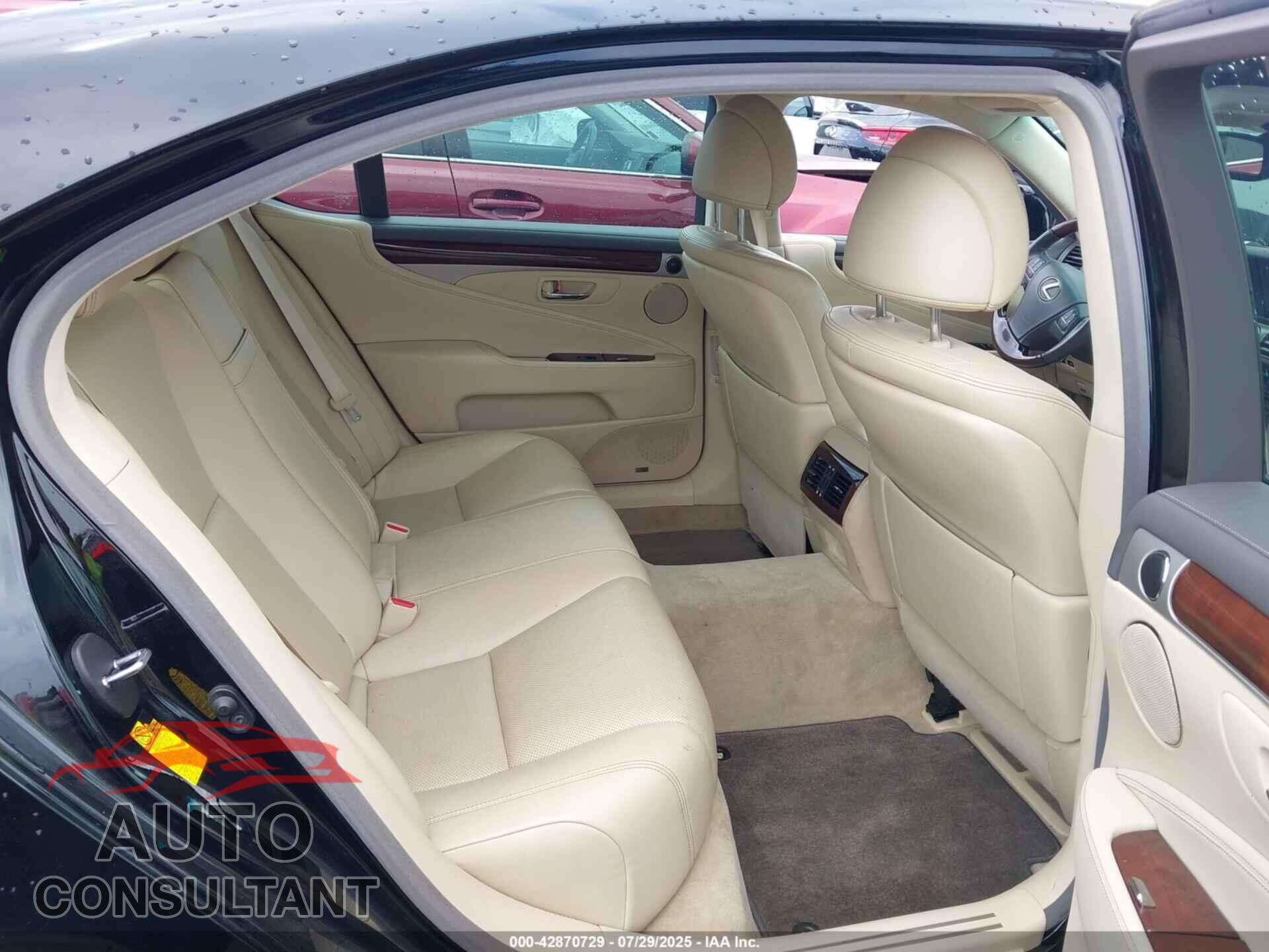 LEXUS LS 460 2014 - JTHGL5EF4E5053101