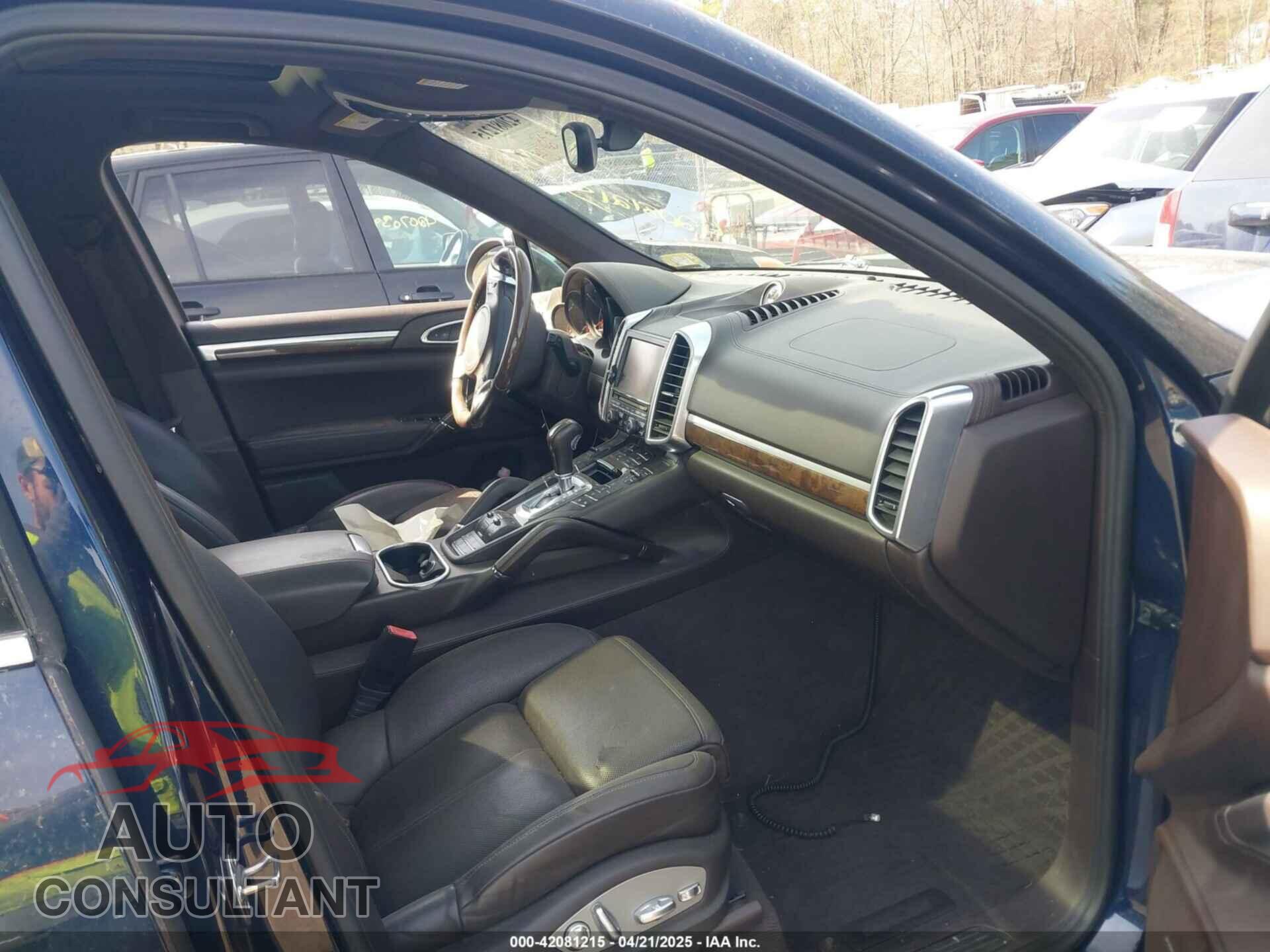 PORSCHE CAYENNE 2012 - WP1AB2A27CLA49899