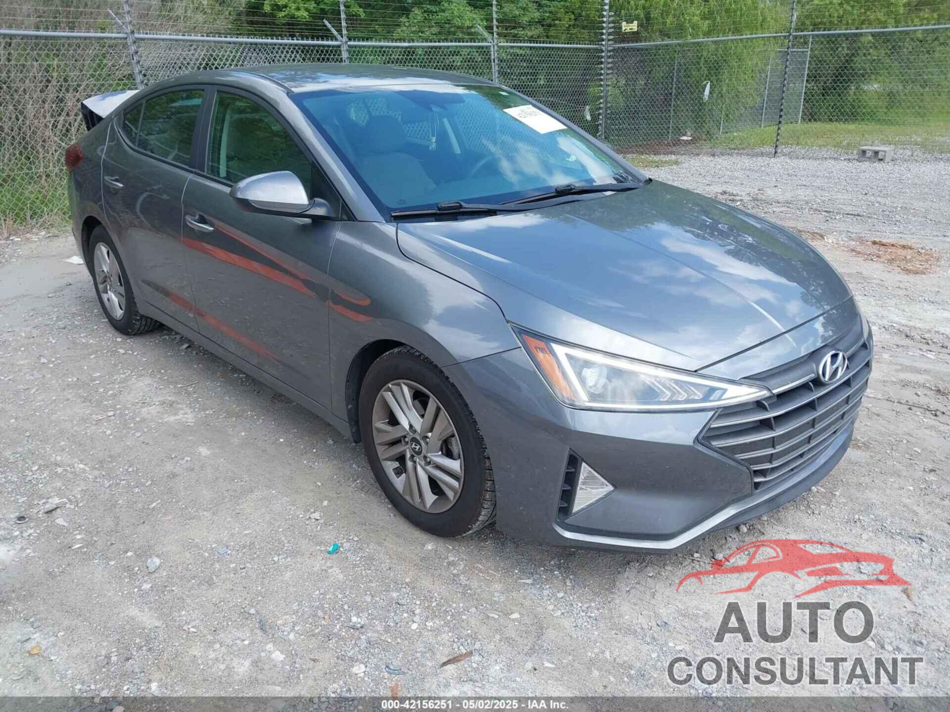 HYUNDAI ELANTRA 2019 - 5NPD84LFXKH403877