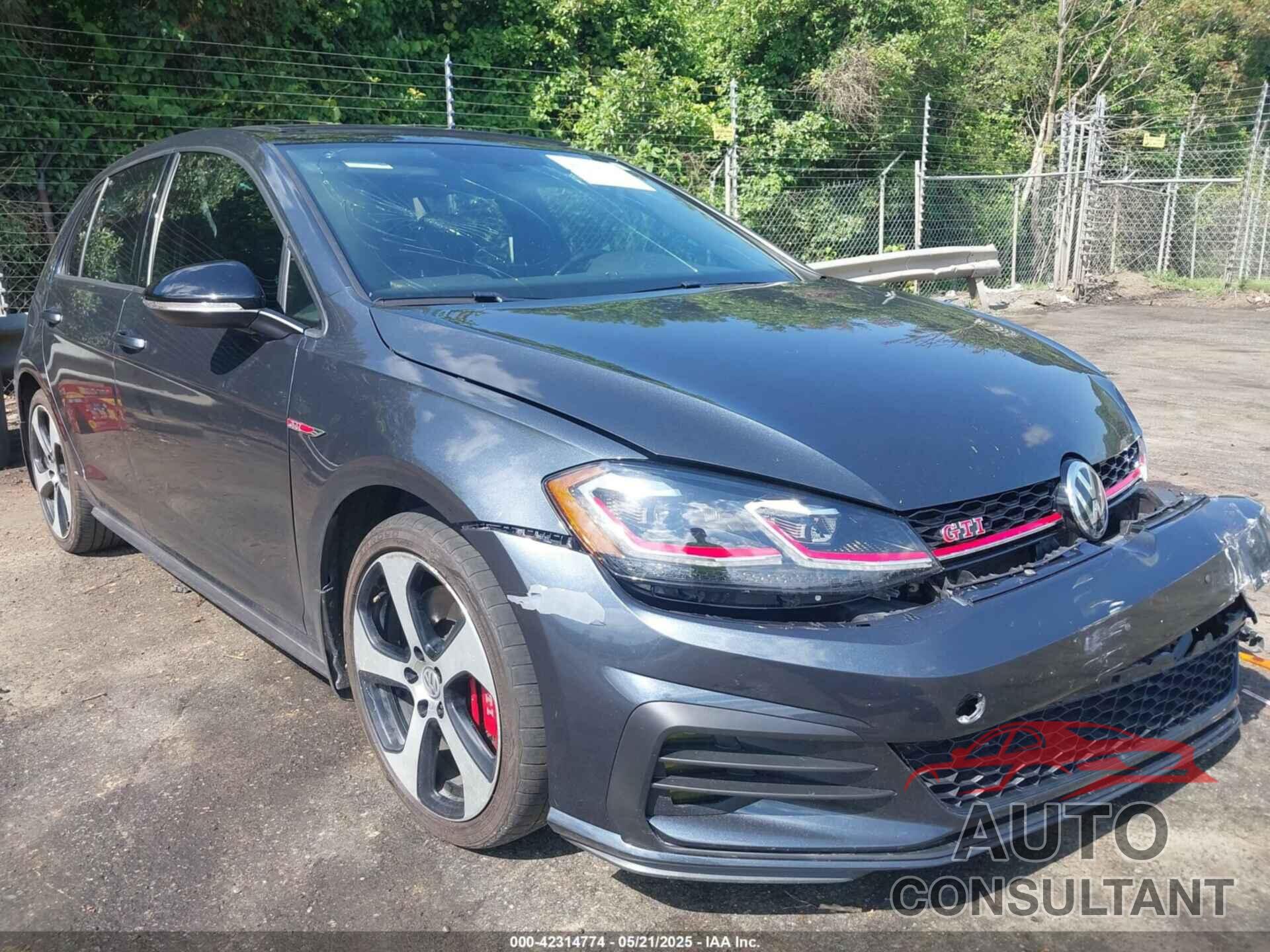 VOLKSWAGEN GOLF GTI 2021 - 3VW5T7AU9MM006872