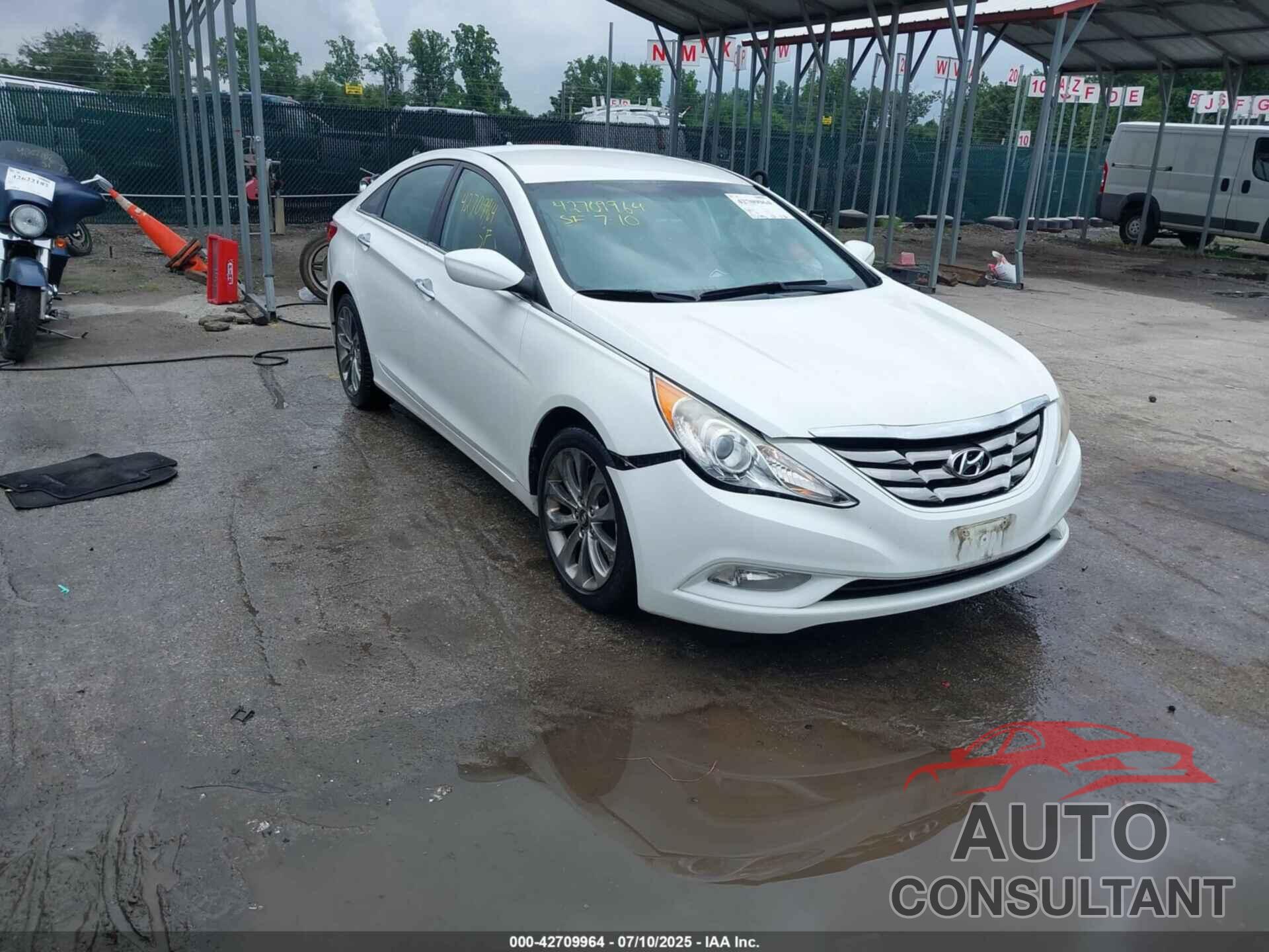 HYUNDAI SONATA 2011 - 5NPEC4AB8BH270989
