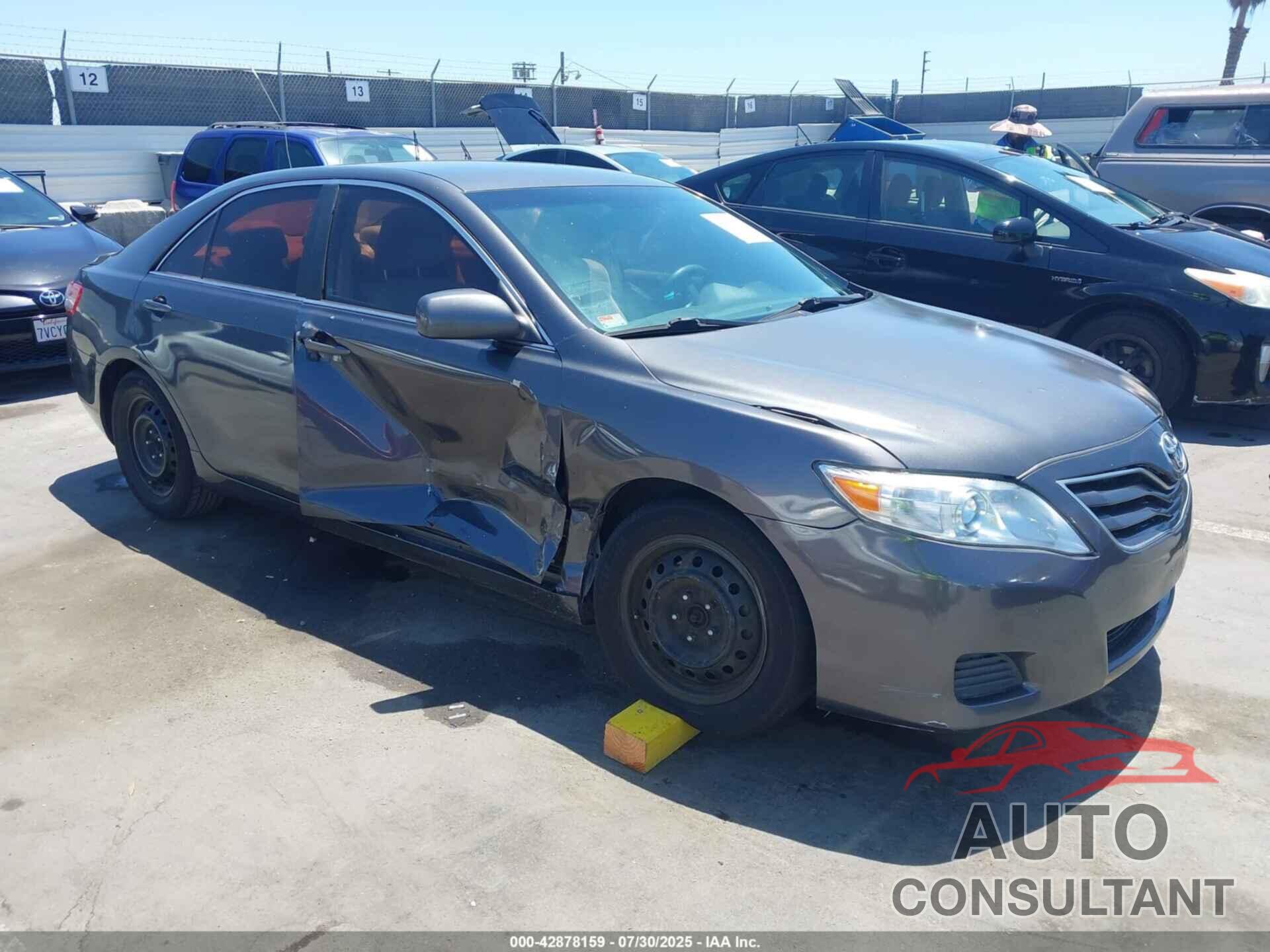TOYOTA CAMRY 2011 - 4T4BF3EKXBR152321