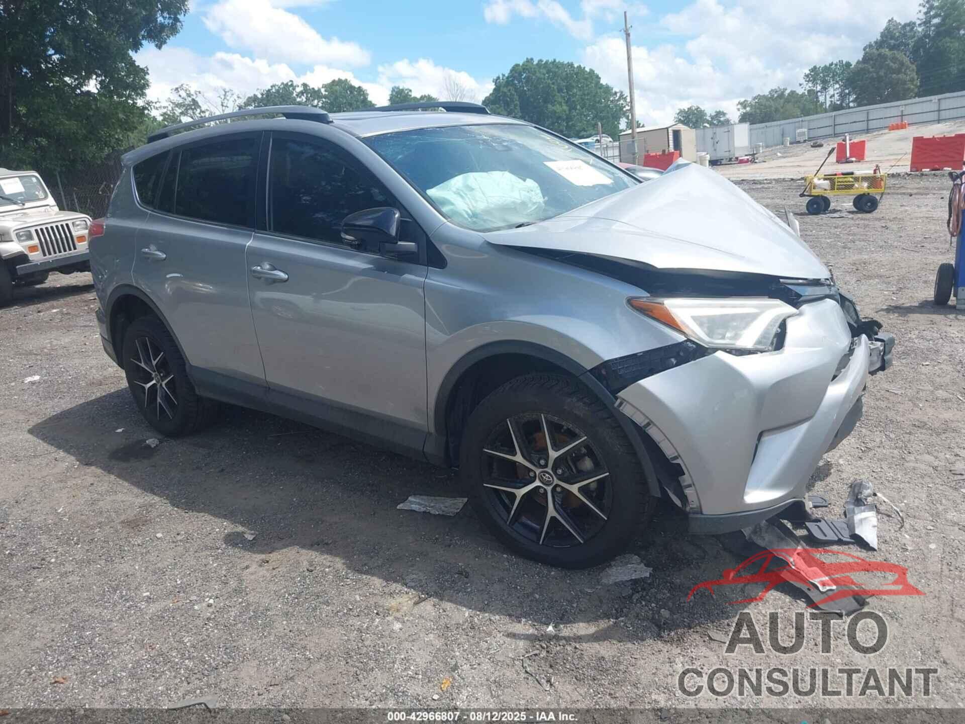TOYOTA RAV4 2018 - JTMNFREV0JJ191606