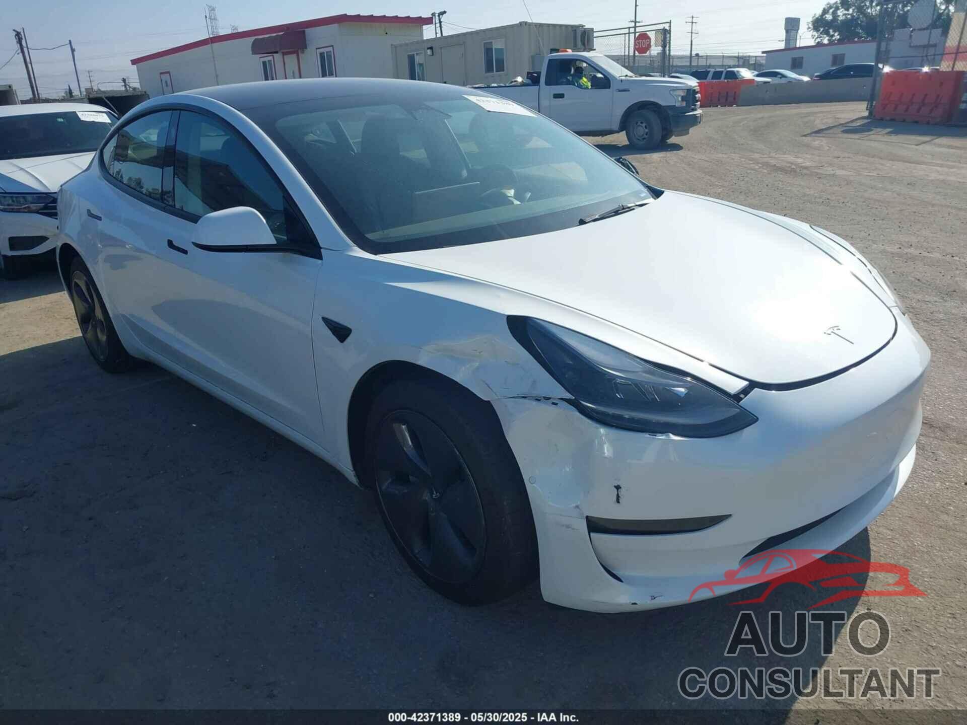 TESLA MODEL 3 2022 - 5YJ3E1EB1NF332200