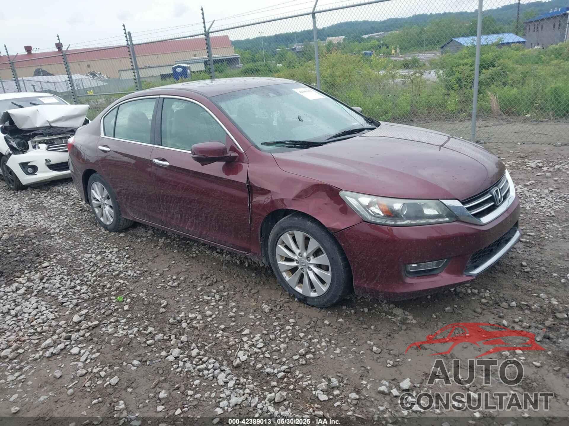 HONDA ACCORD 2013 - 1HGCR3F83DA049034