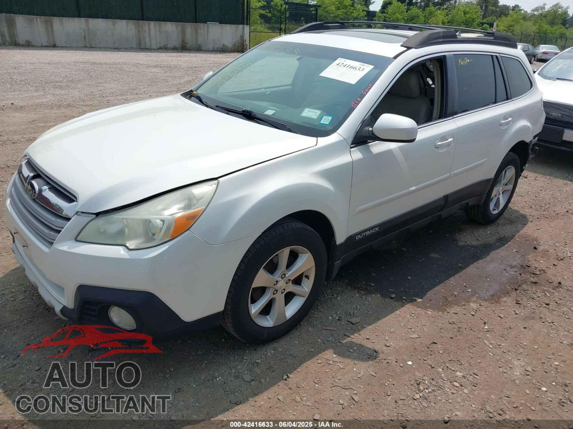 SUBARU OUTBACK 2013 - 4S4BRBKC8D3255643