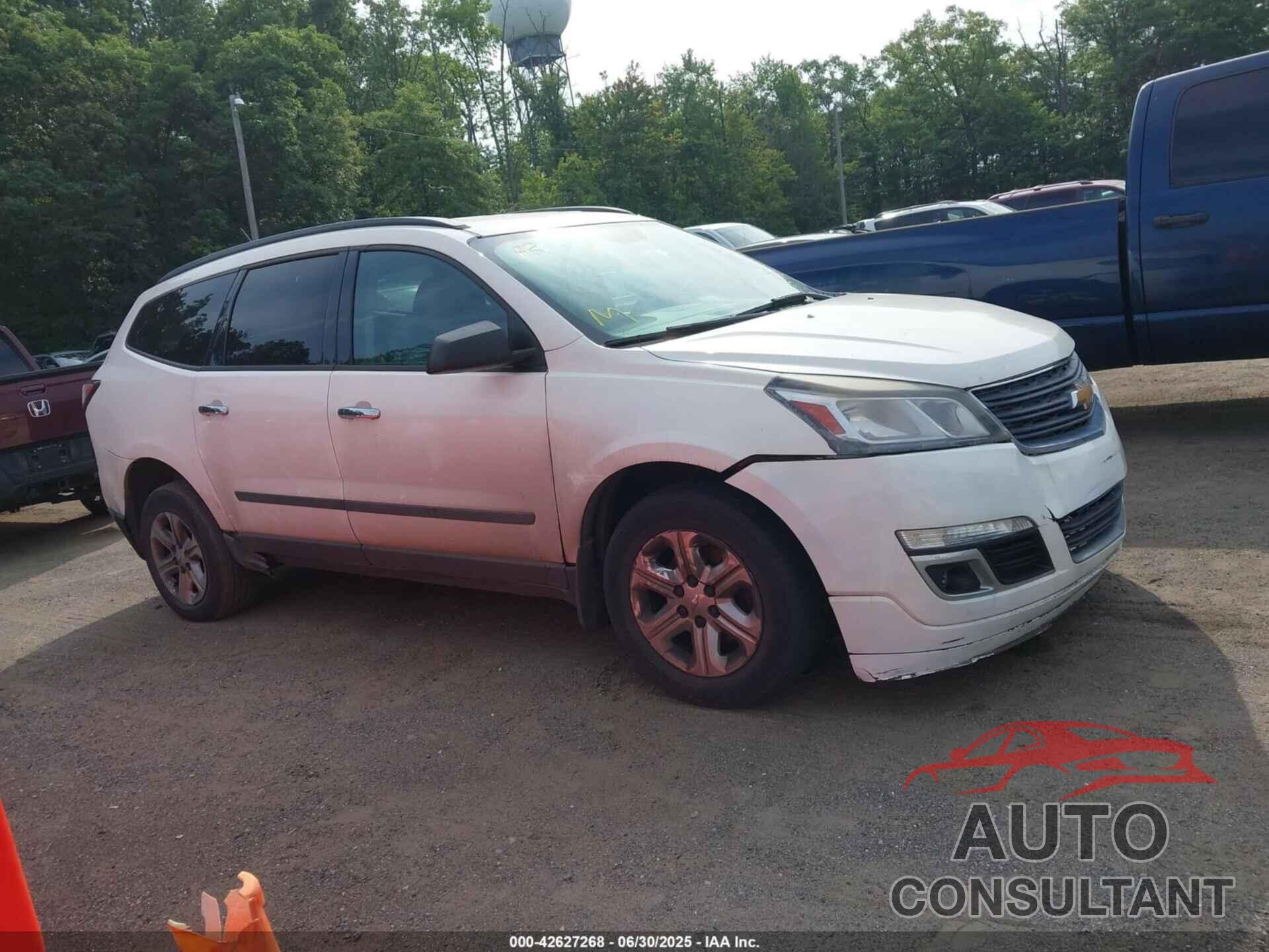 CHEVROLET TRAVERSE 2015 - 1GNKRFED0FJ252161