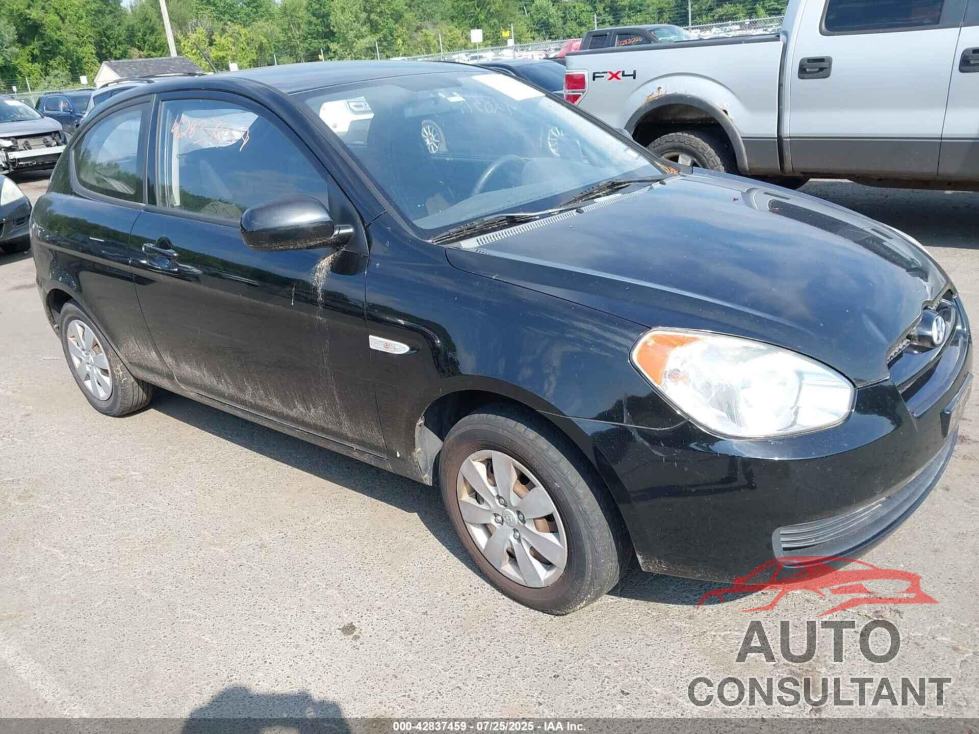 HYUNDAI ACCENT 2011 - KMHCM3AC2BU187289