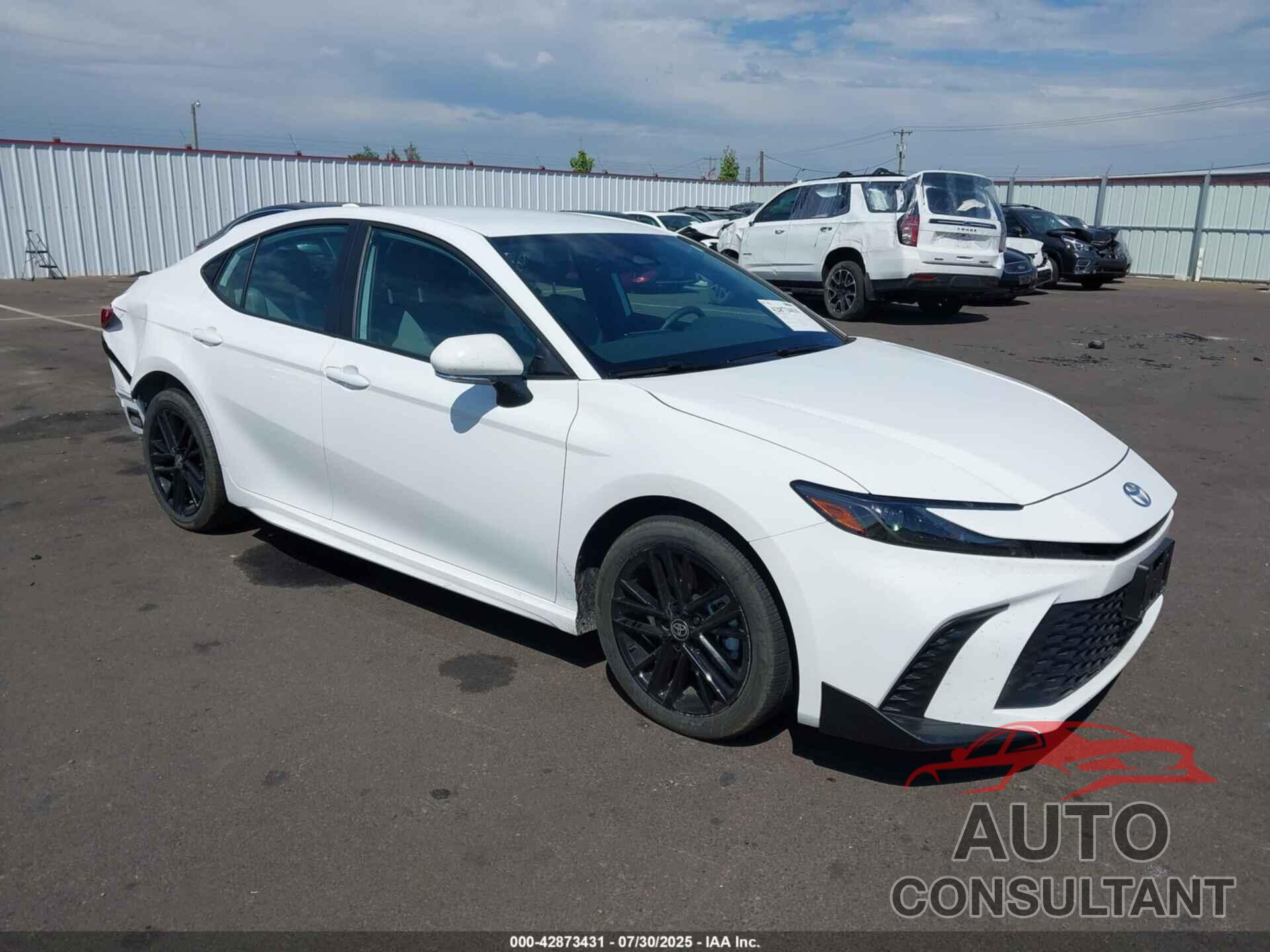 TOYOTA CAMRY 2025 - 4T1DBADK8SU506356