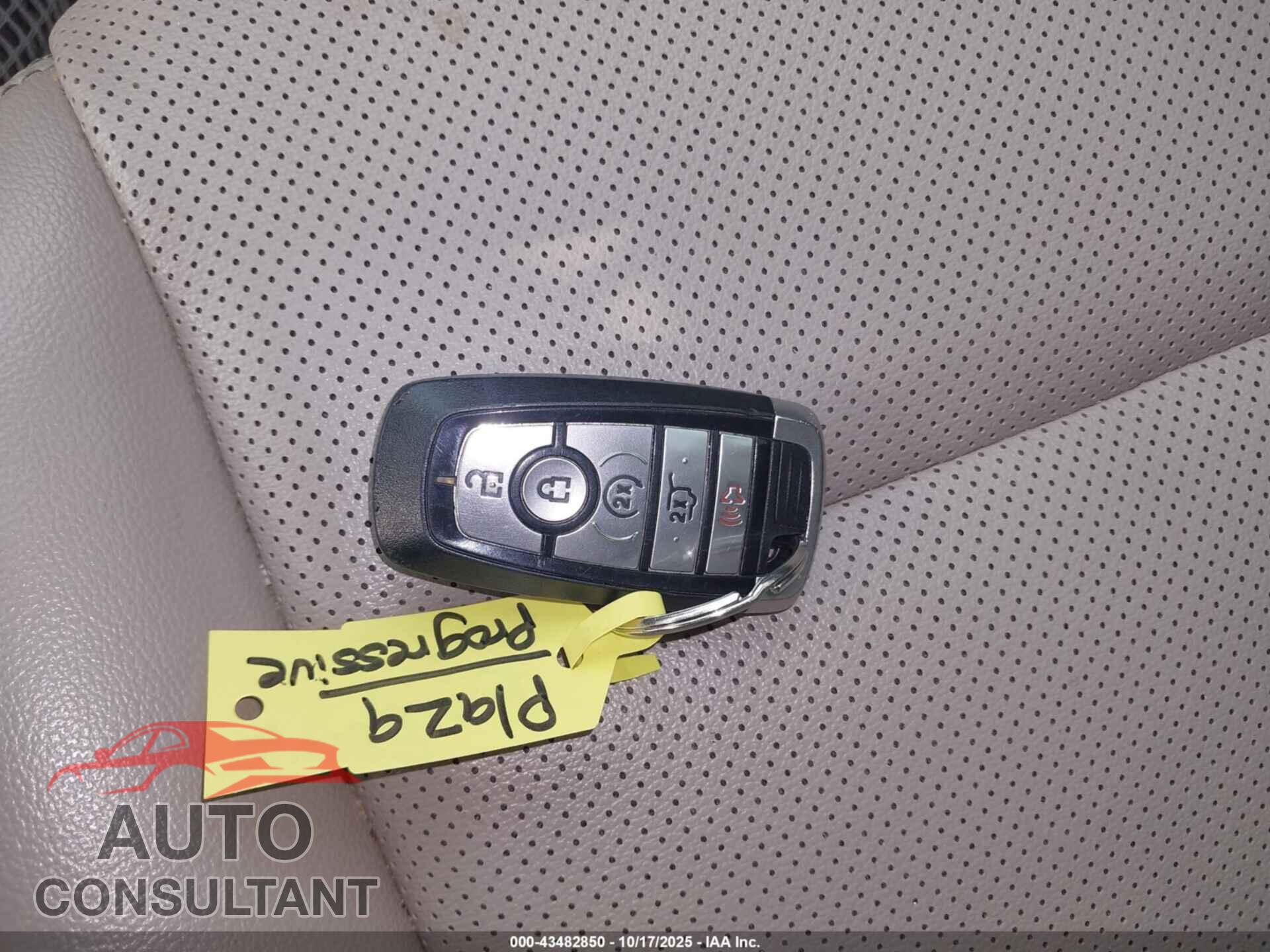 FORD ESCAPE 2020 - 1FMCU0H61LUA96496