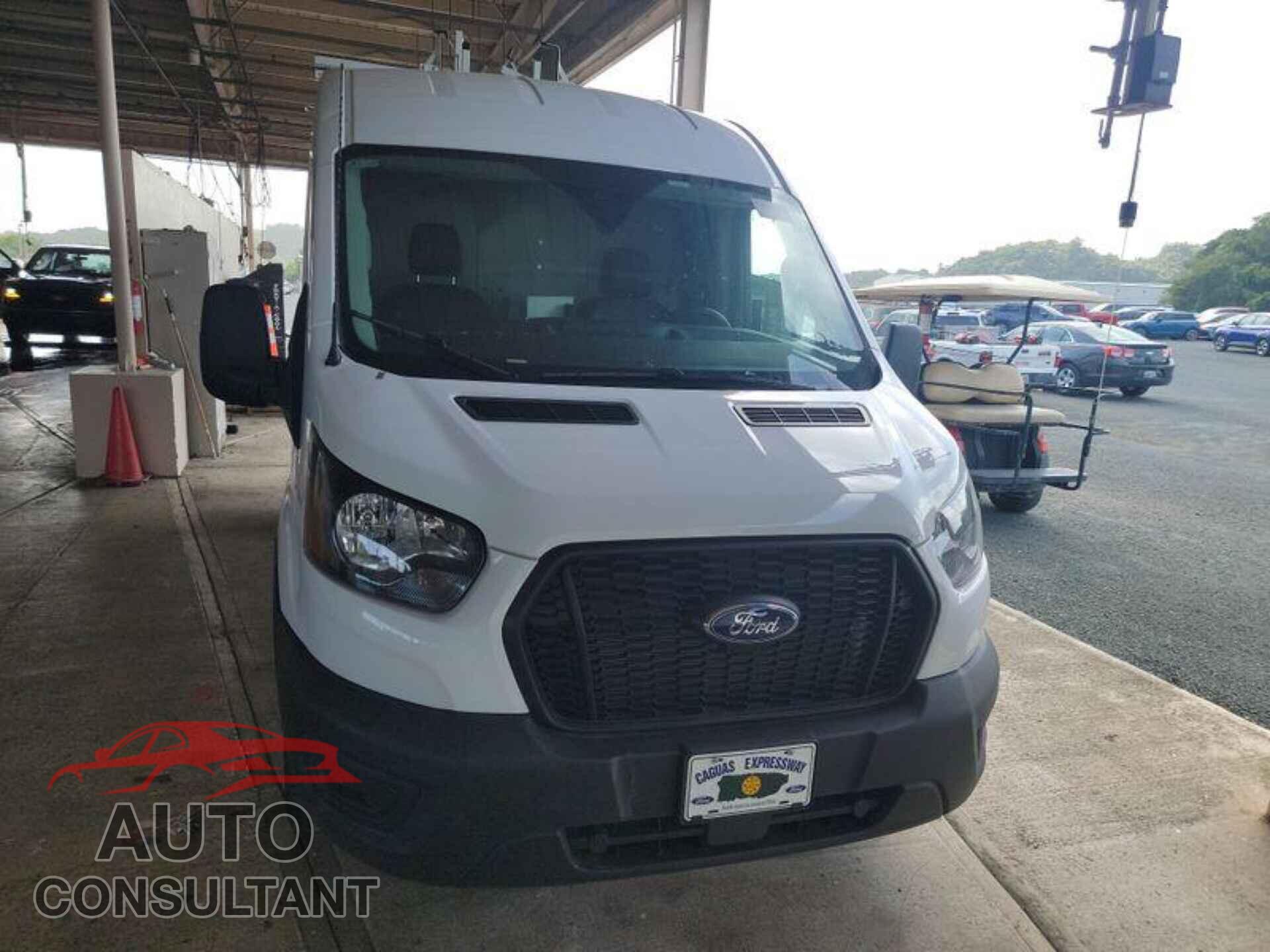 FORD TRANSIT 2024 - 1FTBR1C86RKB36947