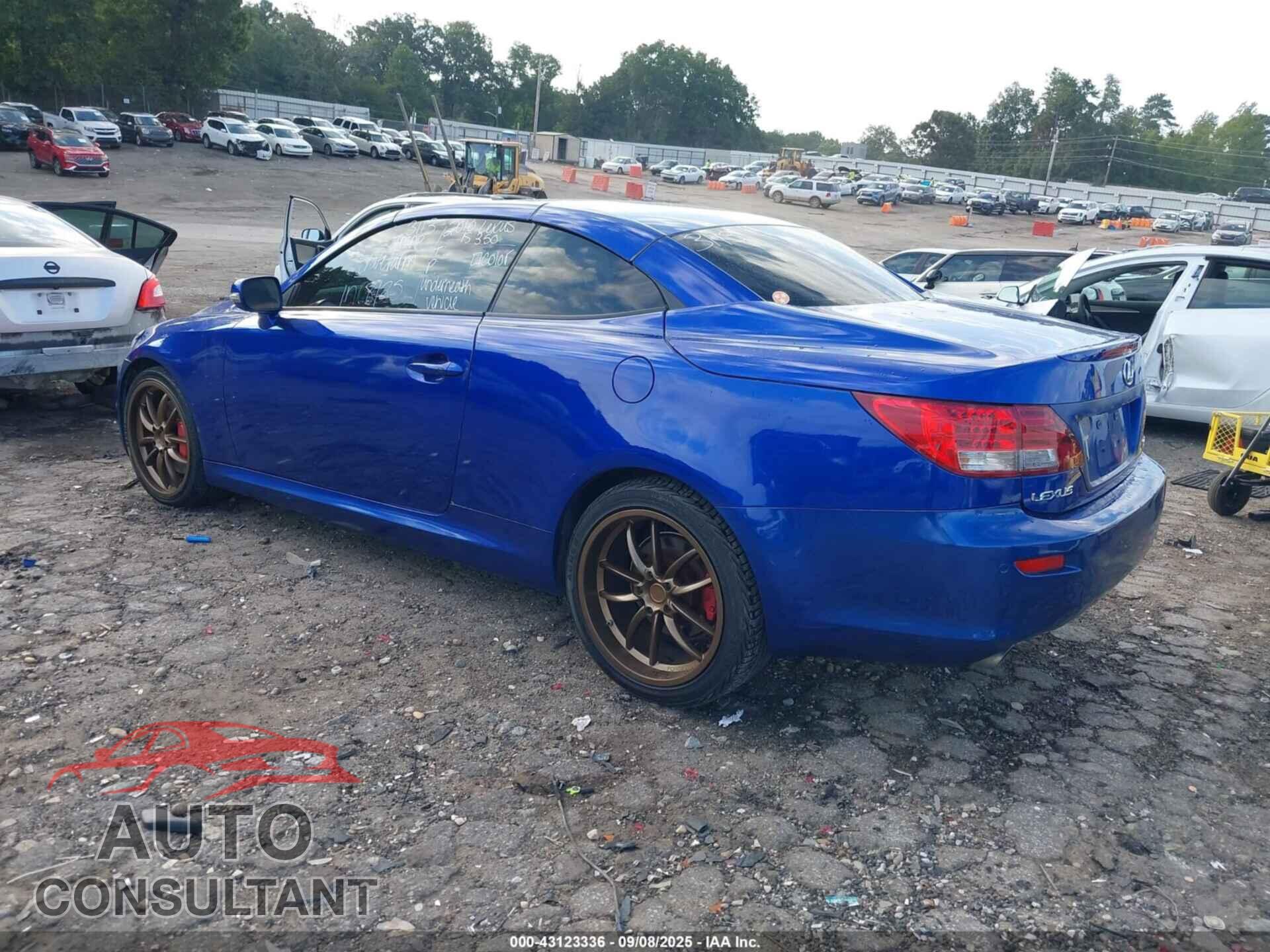 LEXUS IS 350C 2010 - JTHFE2C26A2500818