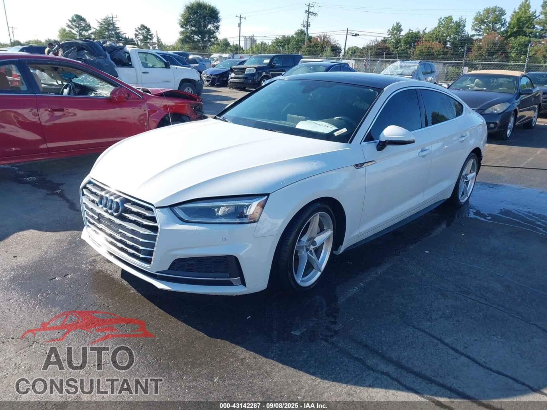 AUDI A5 2019 - WAUENCF58KA015237