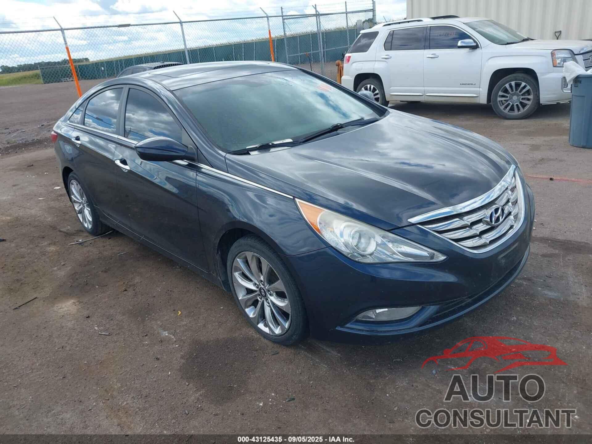HYUNDAI SONATA 2011 - 5NPEC4AC9BH035252
