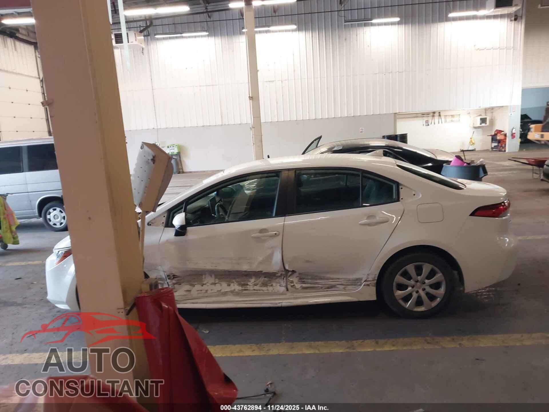 TOYOTA COROLLA 2020 - 5YFEPRAE7LP037735