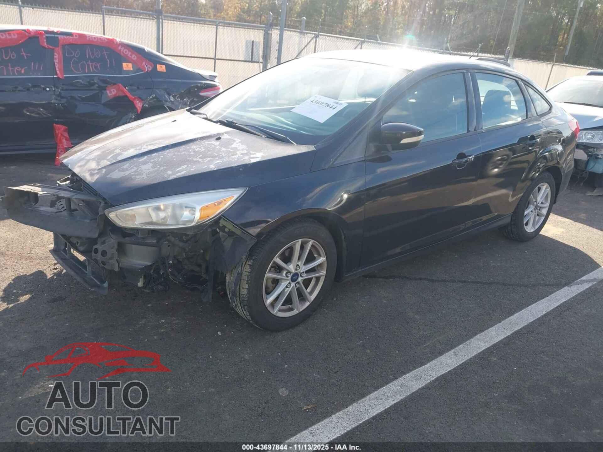 FORD FOCUS 2017 - 1FADP3F29HL249548