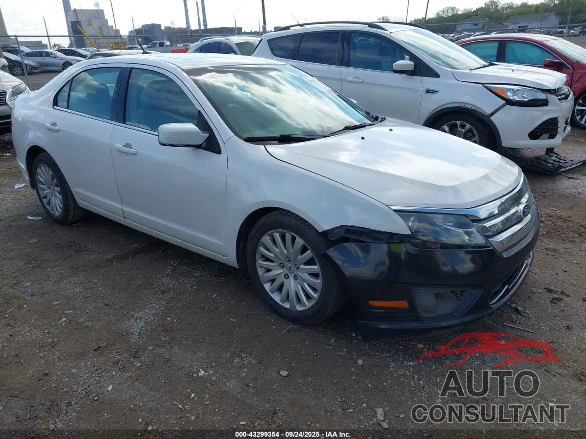 FORD FUSION HYBRID 2010 - 3FADP0L32AR335237
