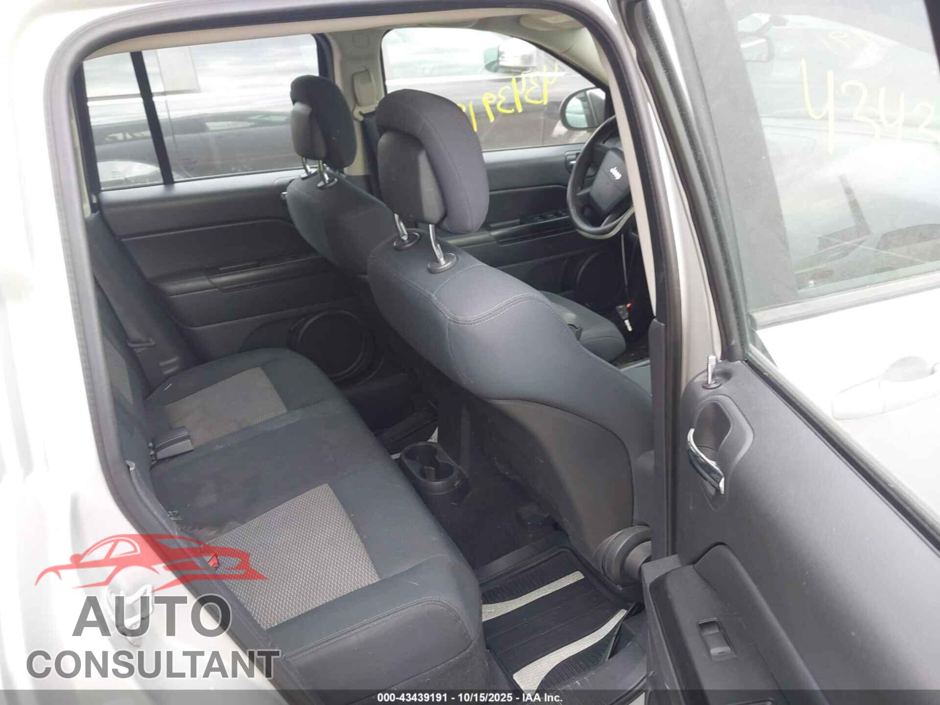 JEEP COMPASS 2010 - 1J4NT4FB9AD523180
