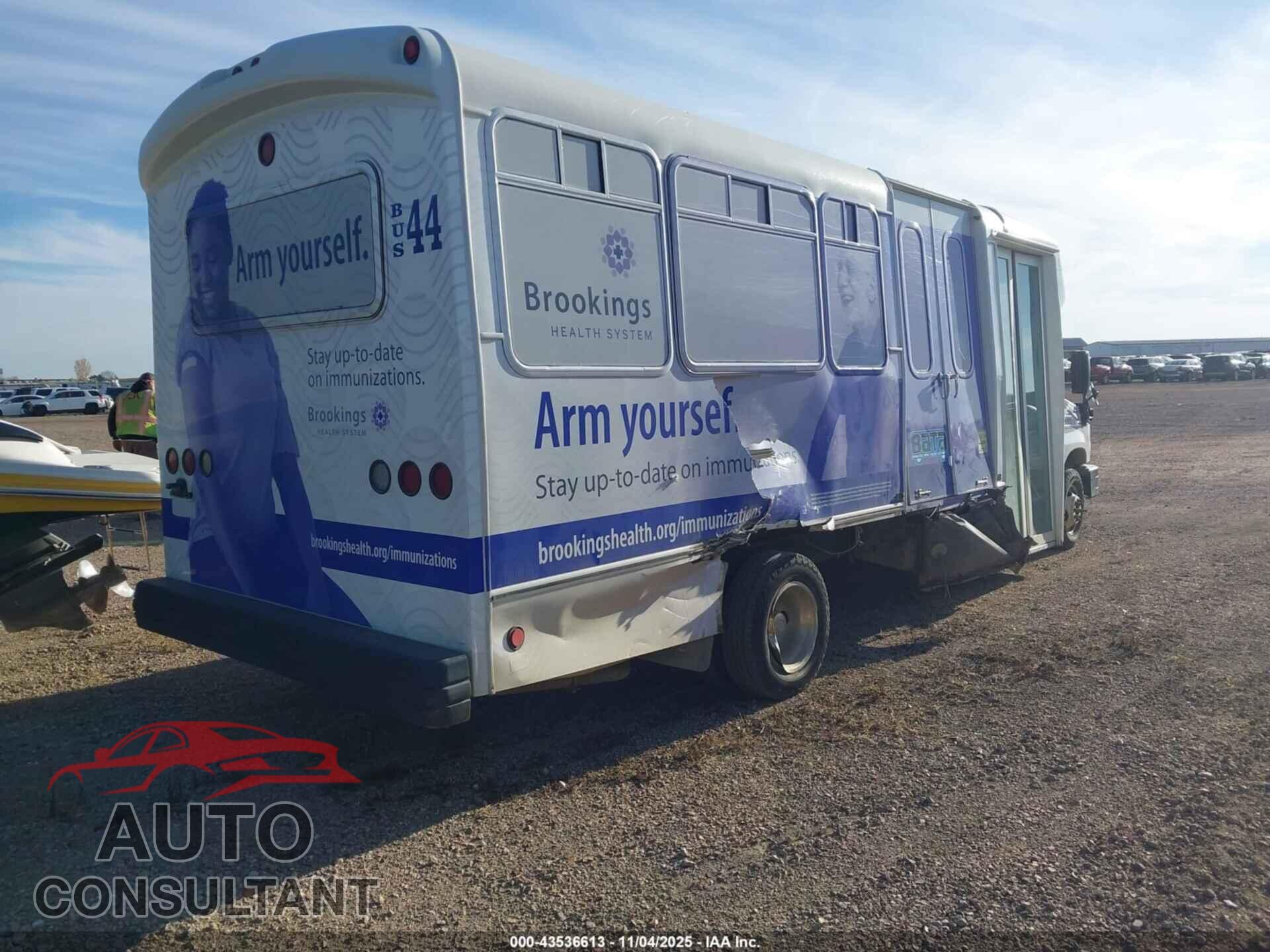 FORD E-450 CUTAWAY 2017 - 1FDFE4FSXHDC46212
