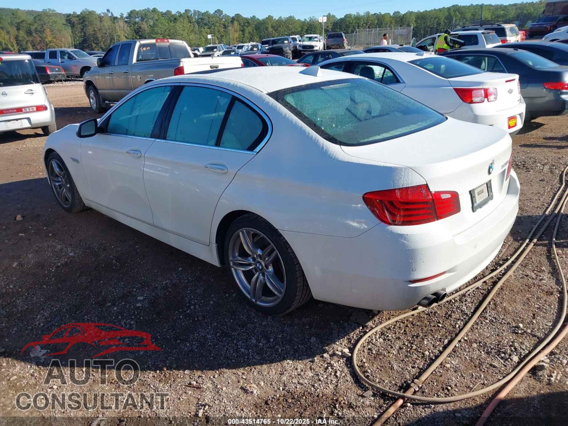 BMW 528I 2016 - WBA5A5C56GG350464