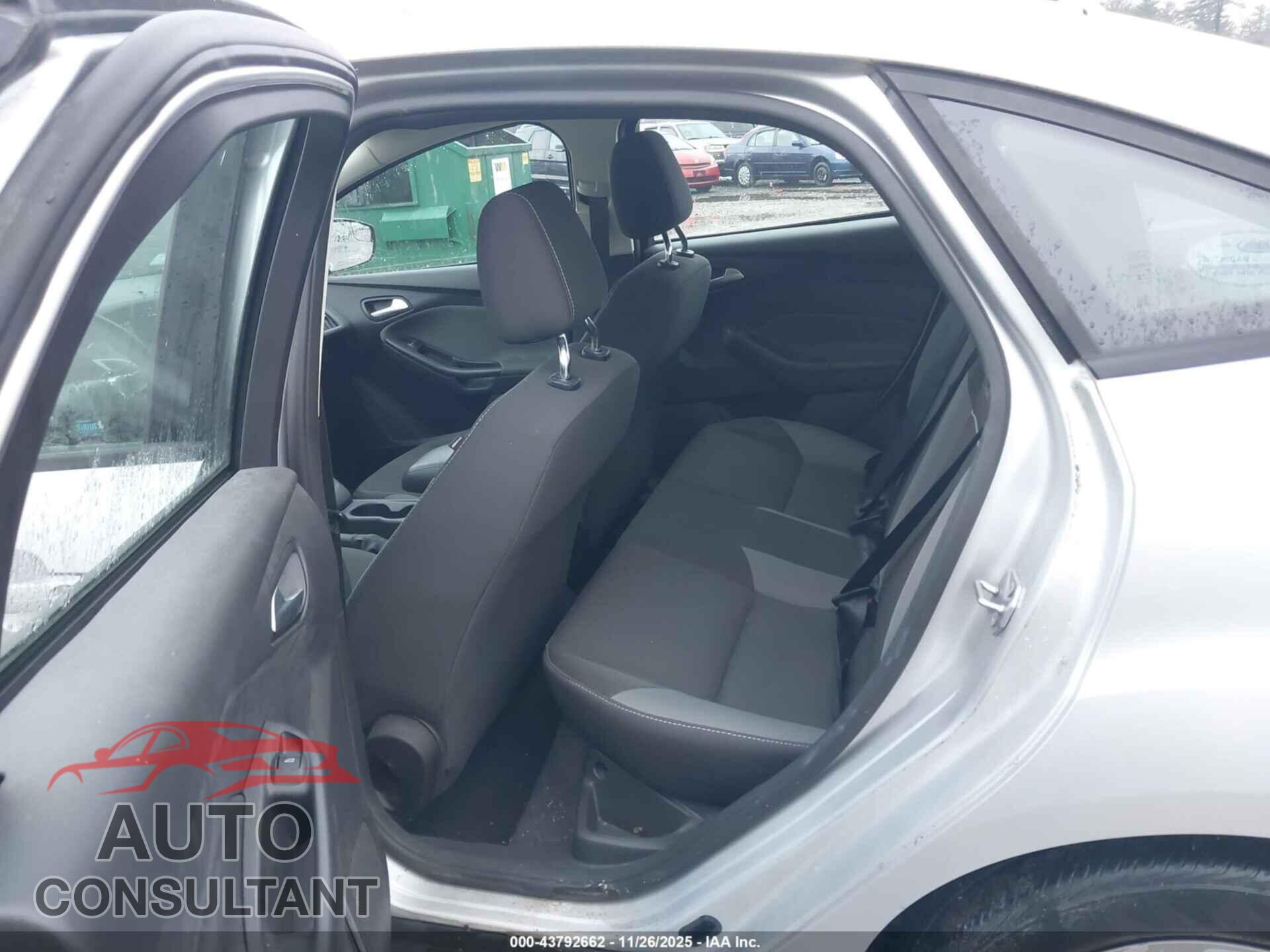 FORD FOCUS 2012 - 1FAHP3F28CL351319
