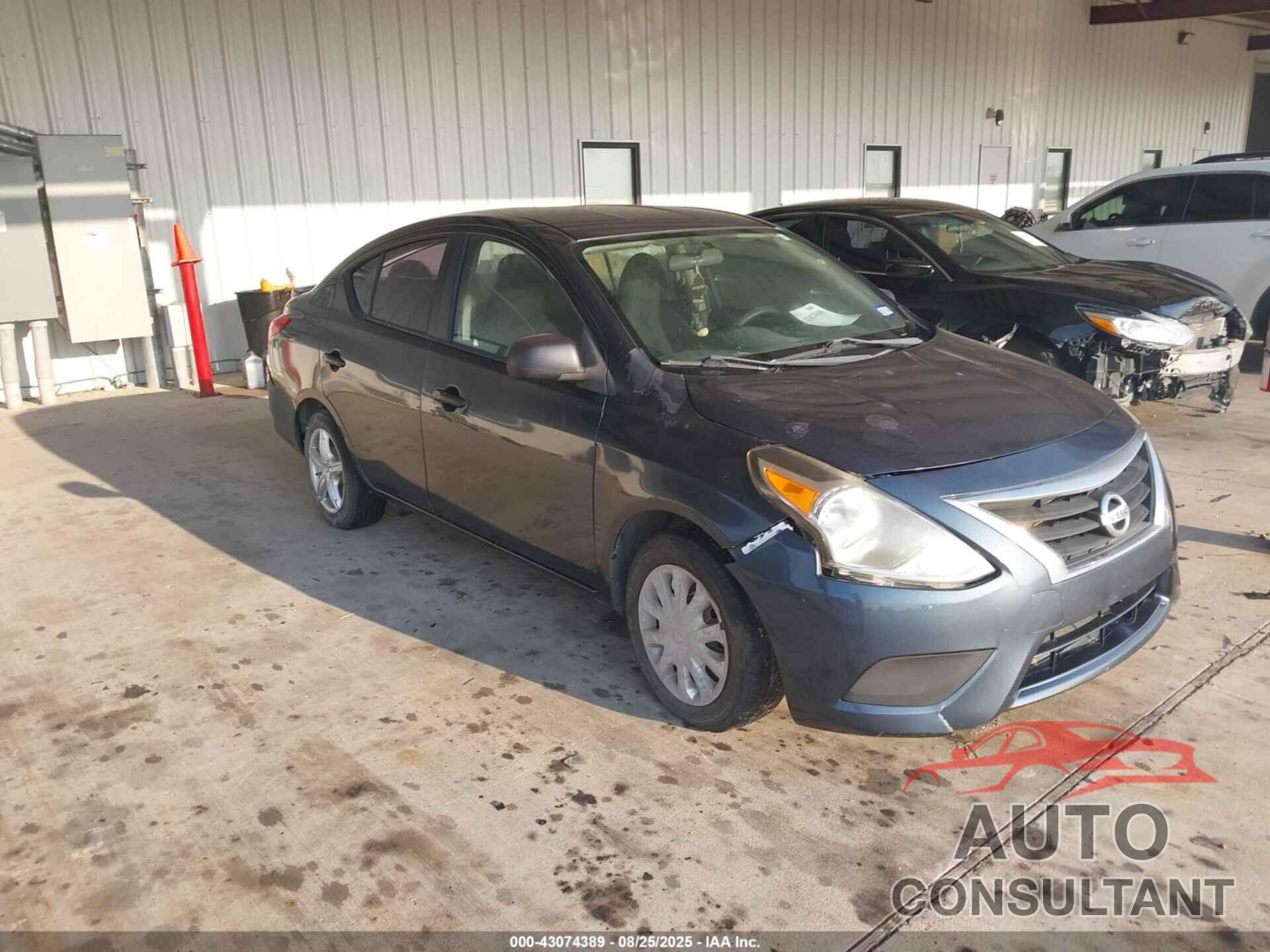 NISSAN VERSA 2015 - 3N1CN7AP8FL832039