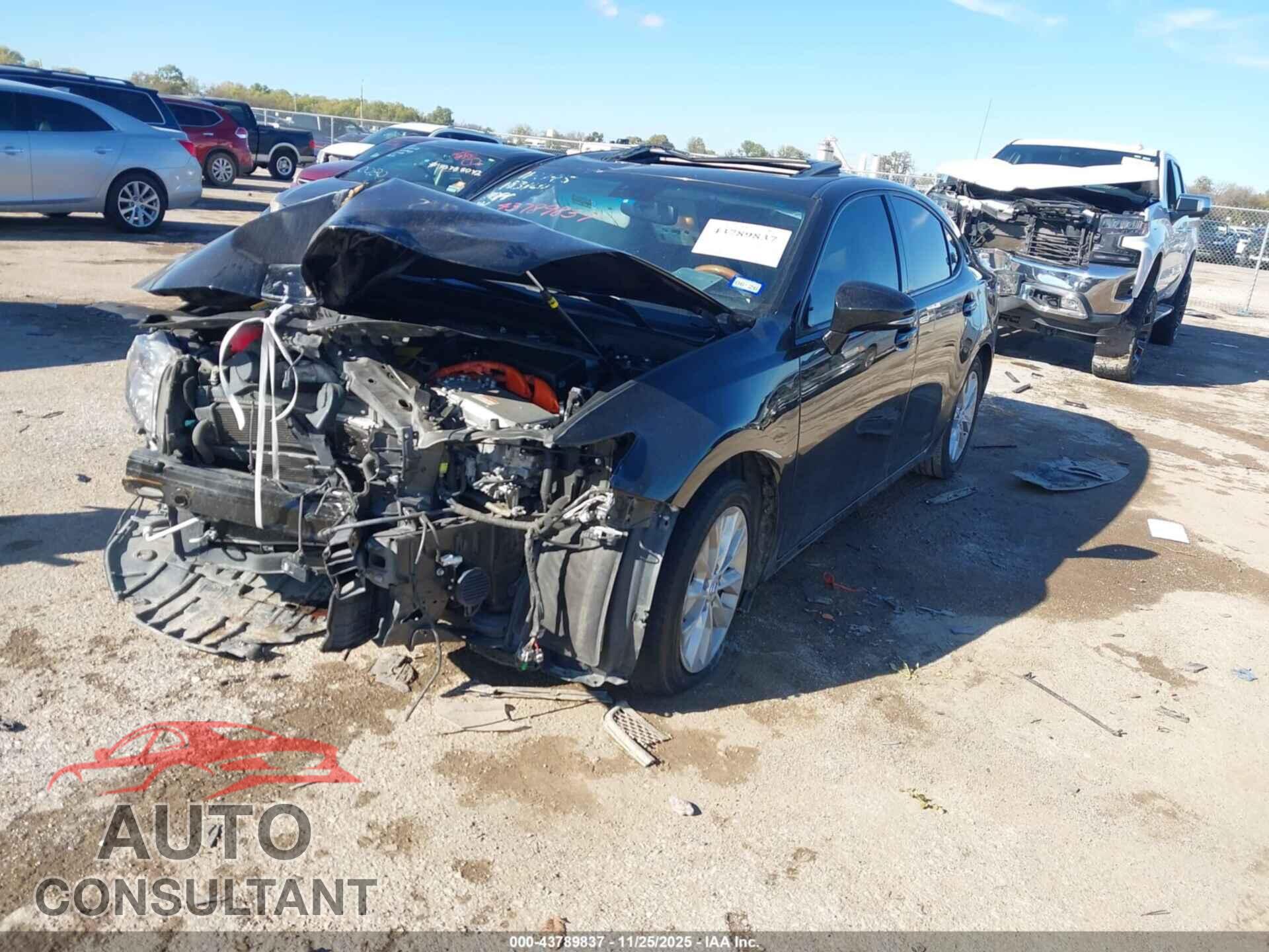 LEXUS ES 300H 2014 - JTHBW1GG2E2065782