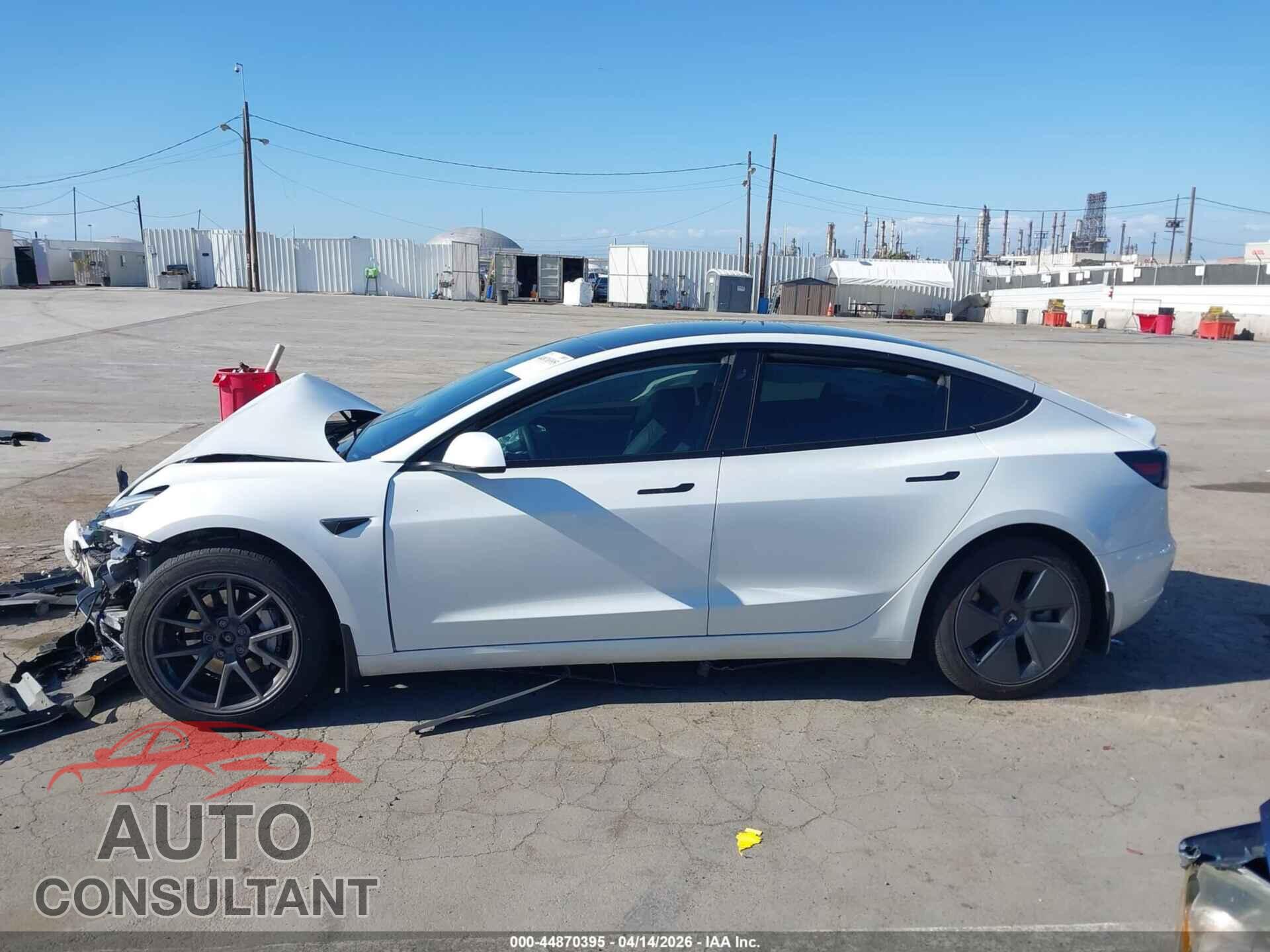 TESLA MODEL 3 2022 - 5YJ3E1EB6NF323749