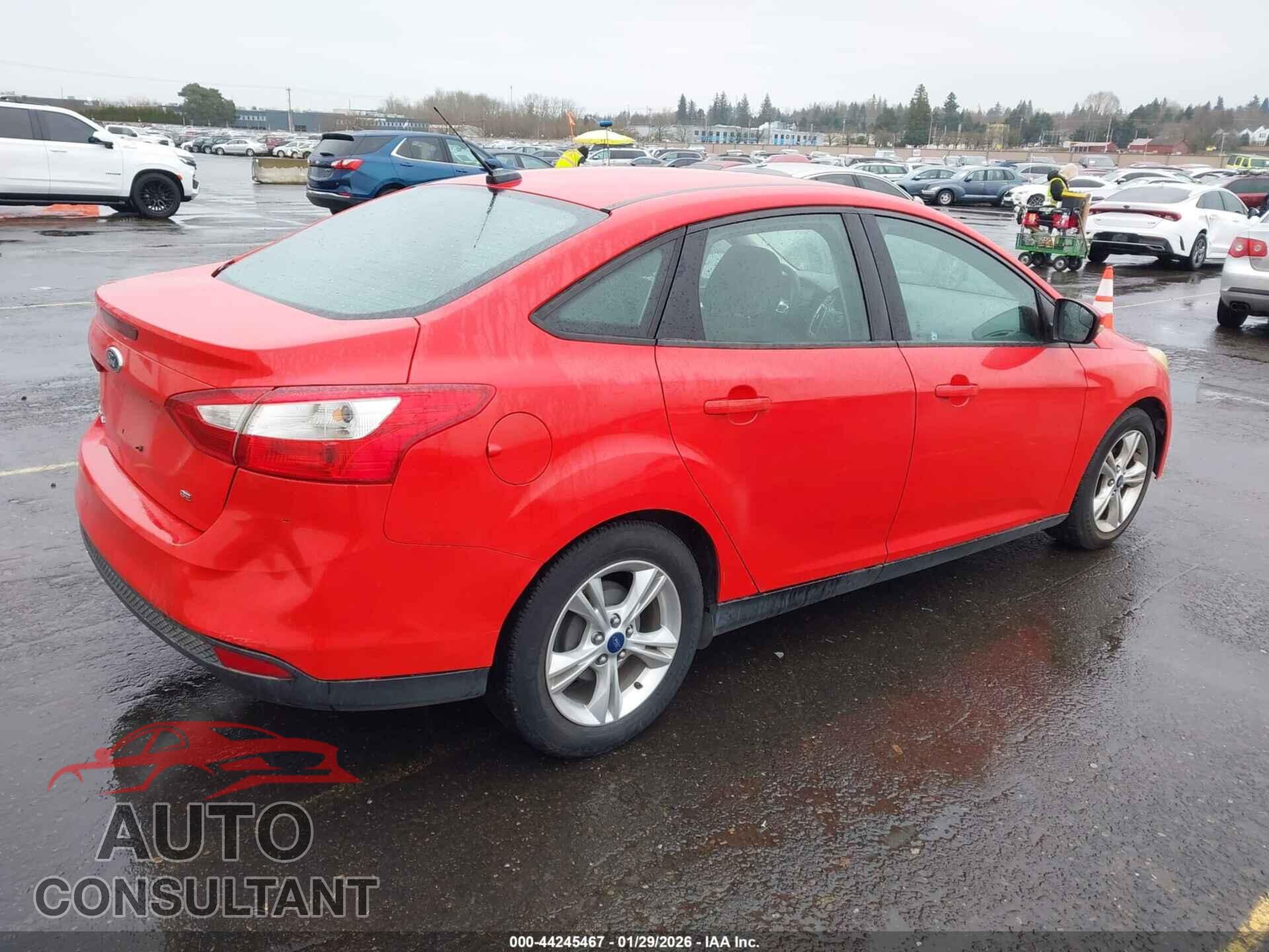 FORD FOCUS 2014 - 1FADP3F2XEL139443