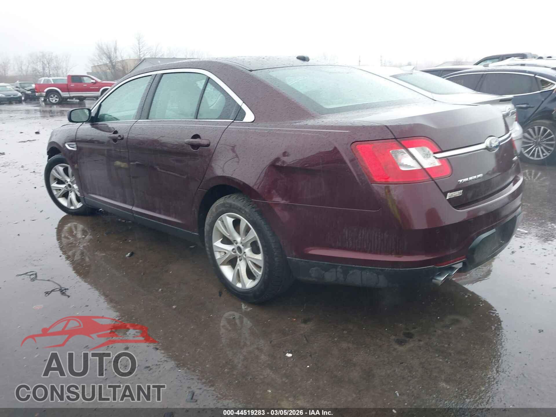 FORD TAURUS 2011 - 1FAHP2EW2BG142549