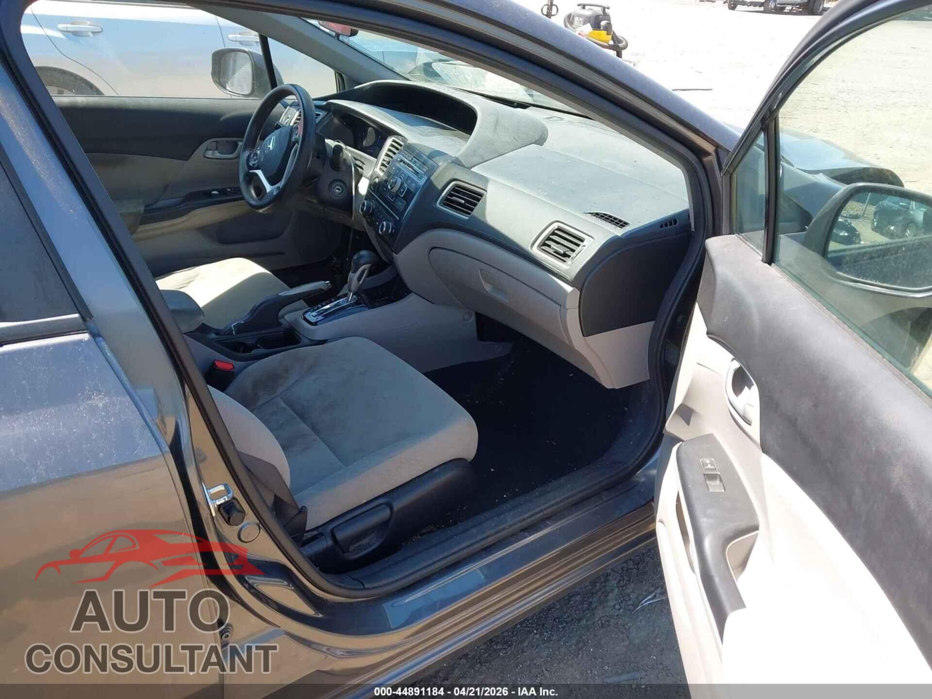 HONDA CIVIC 2013 - 2HGFB2F51DH534663