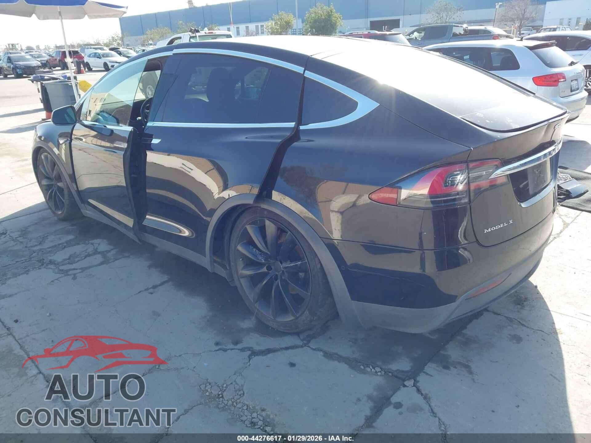 TESLA MODEL X 2016 - 5YJXCBE21GF002783