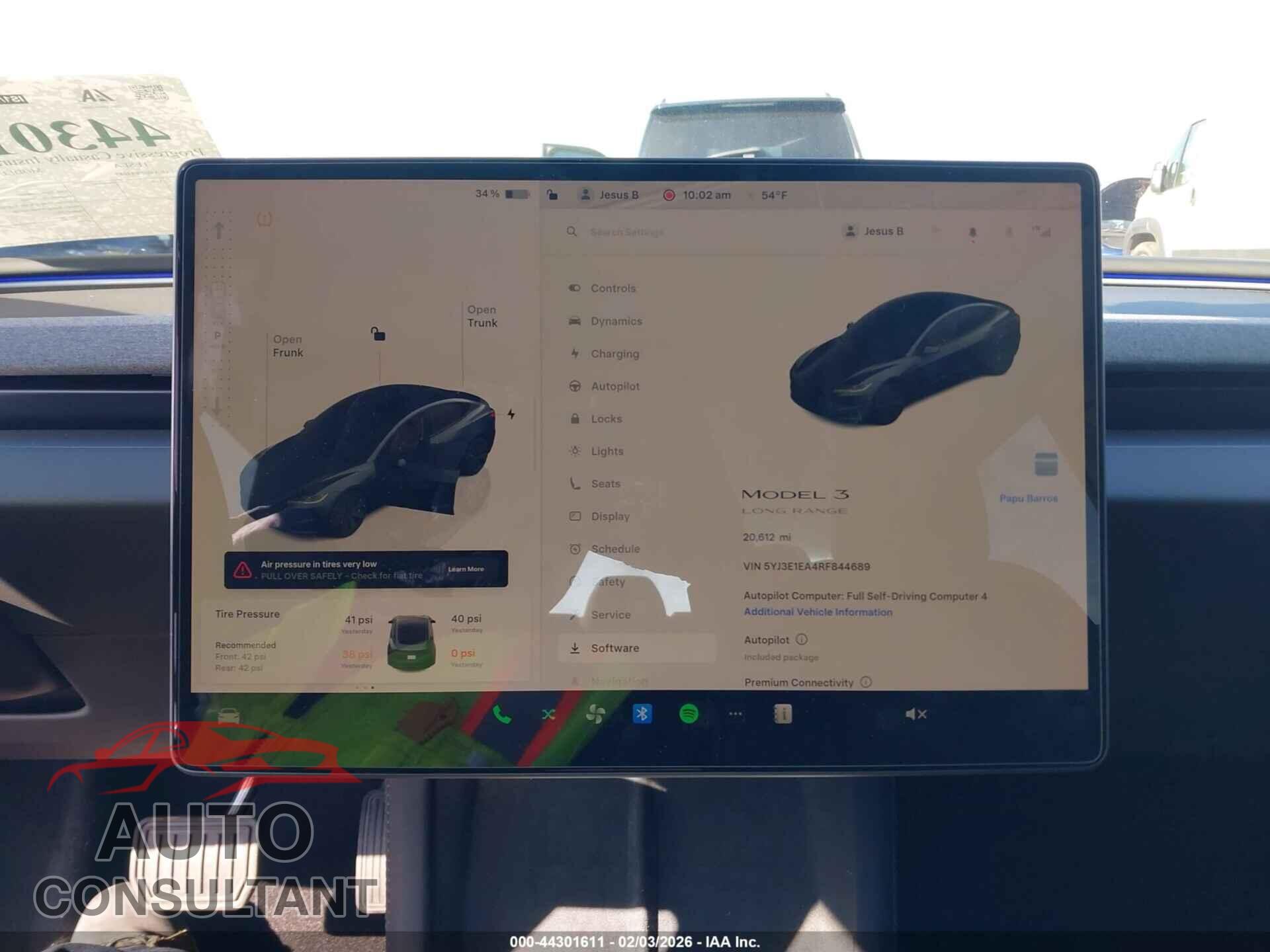 TESLA MODEL 3 2024 - 5YJ3E1EA4RF844689