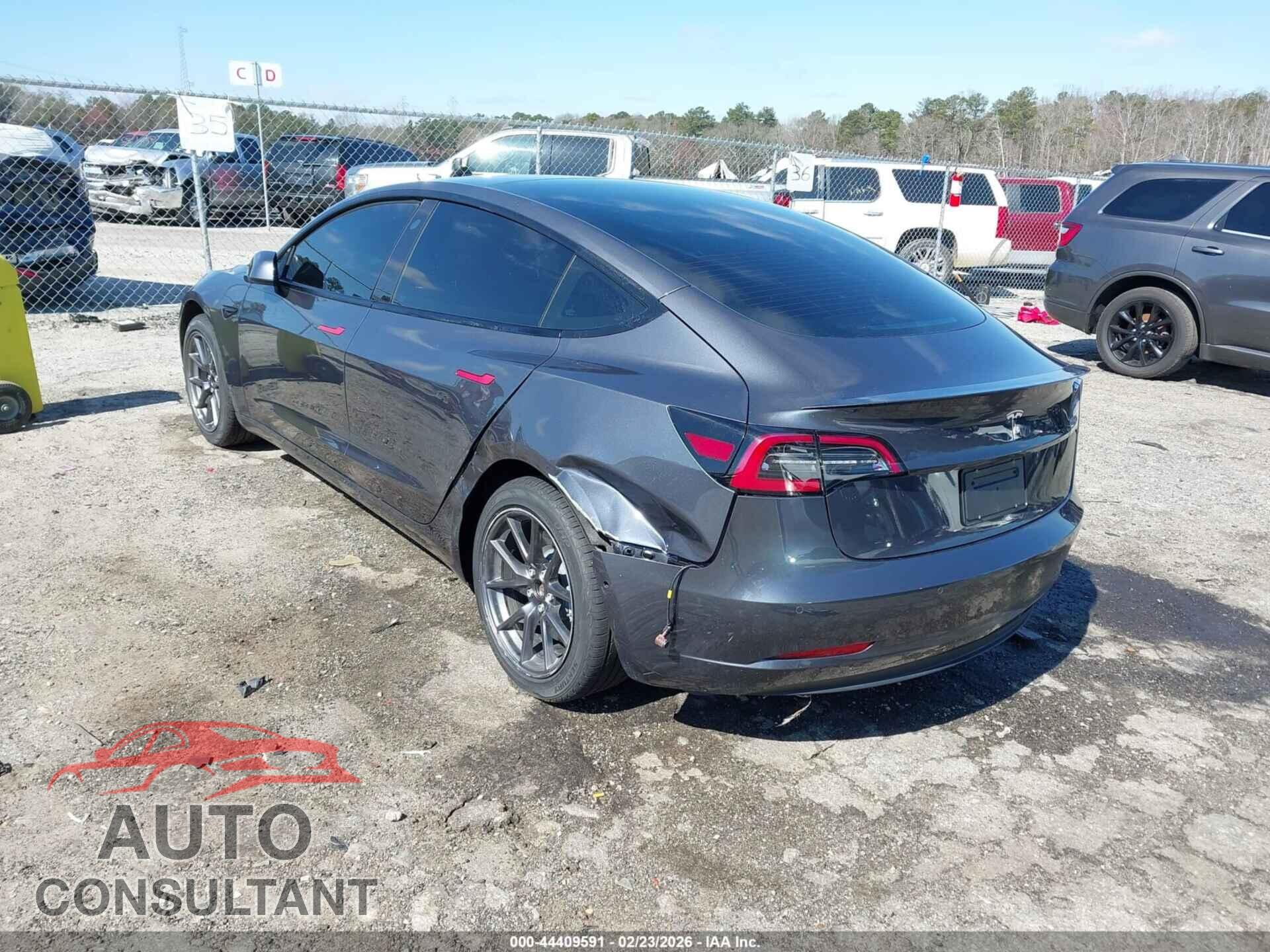 TESLA MODEL 3 2021 - 5YJ3E1EA1MF028600