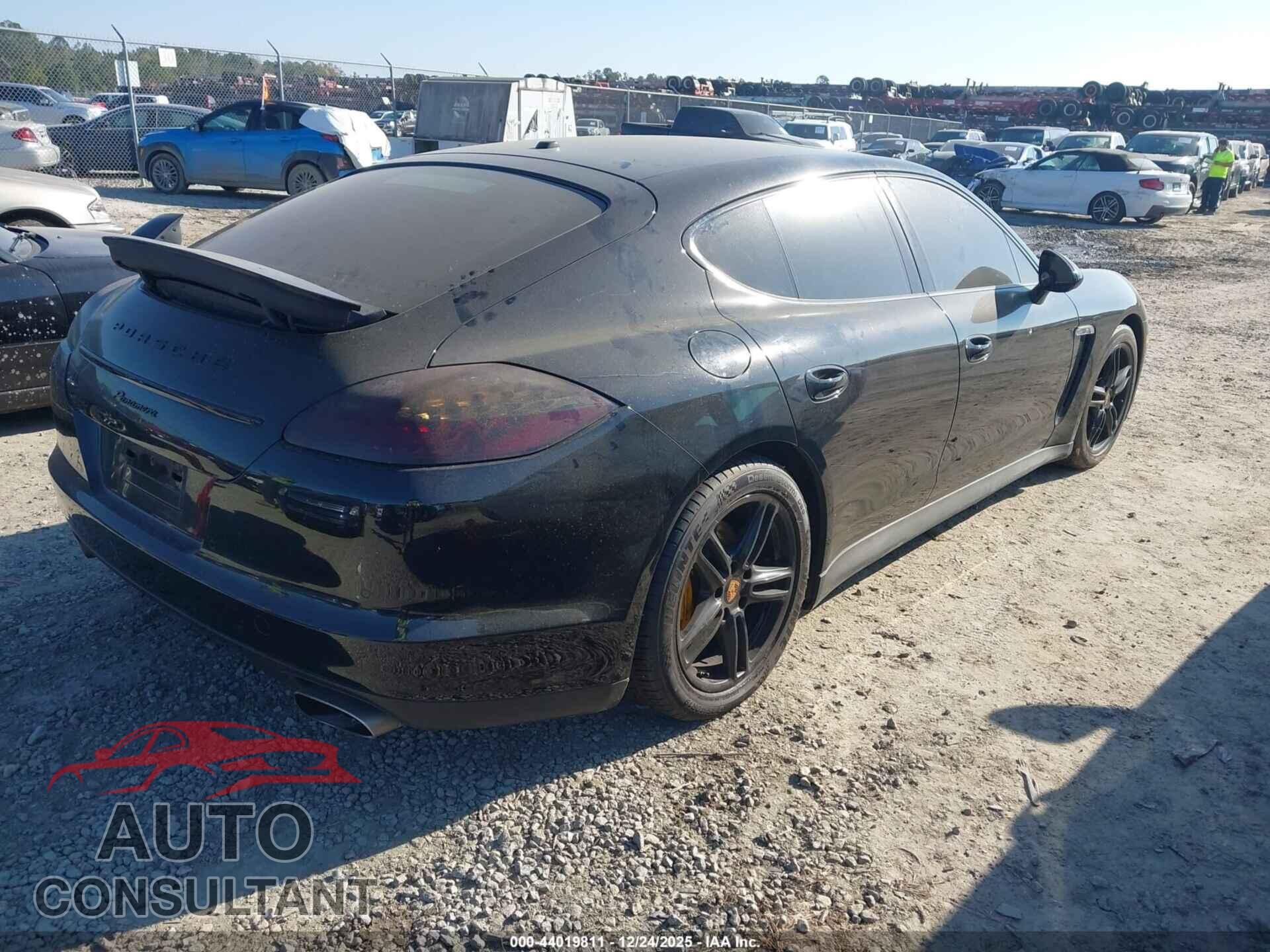 PORSCHE PANAMERA 2012 - WP0AA2A70CL070917