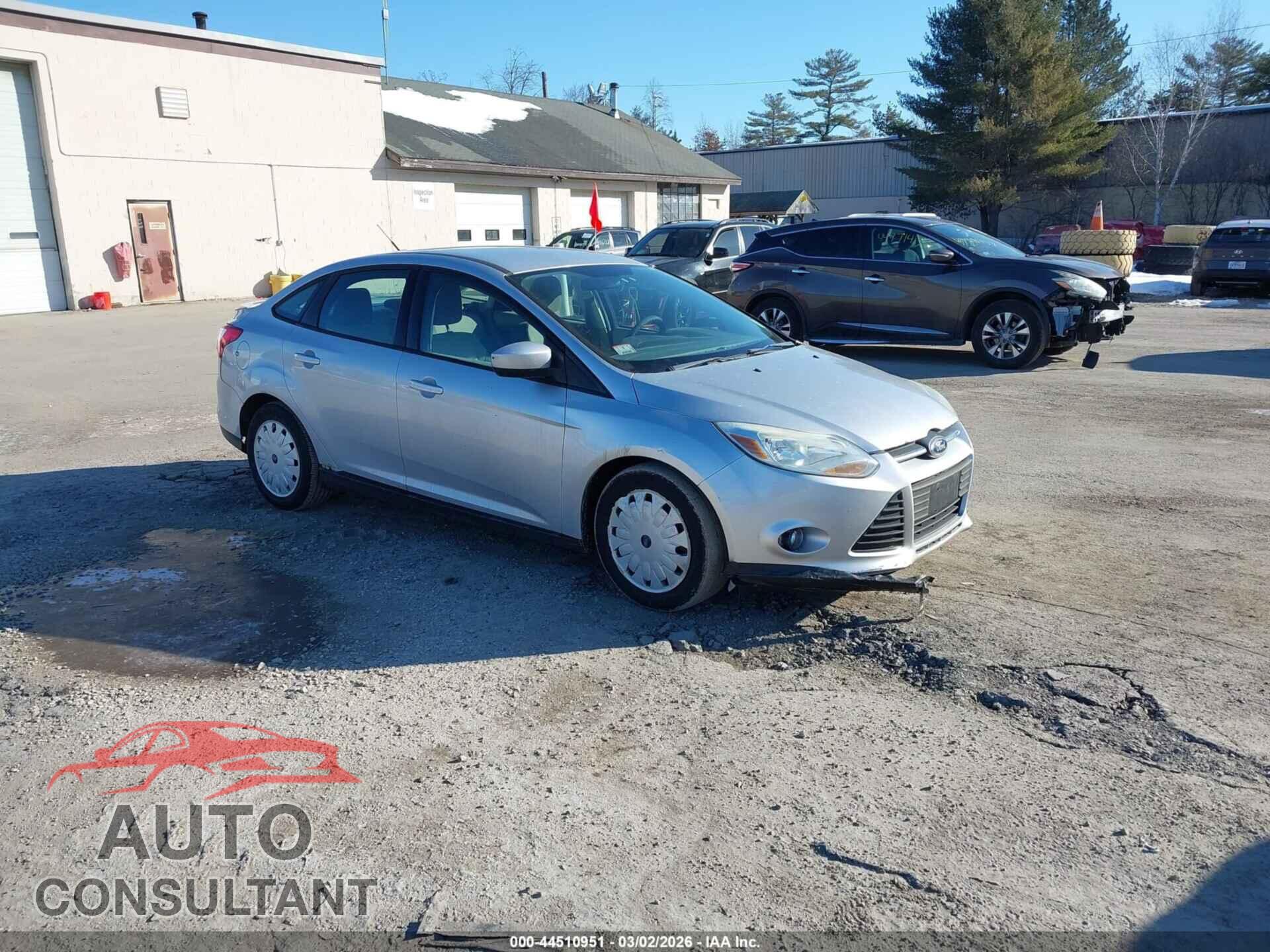 FORD FOCUS 2012 - 1FAHP3F2XCL124701