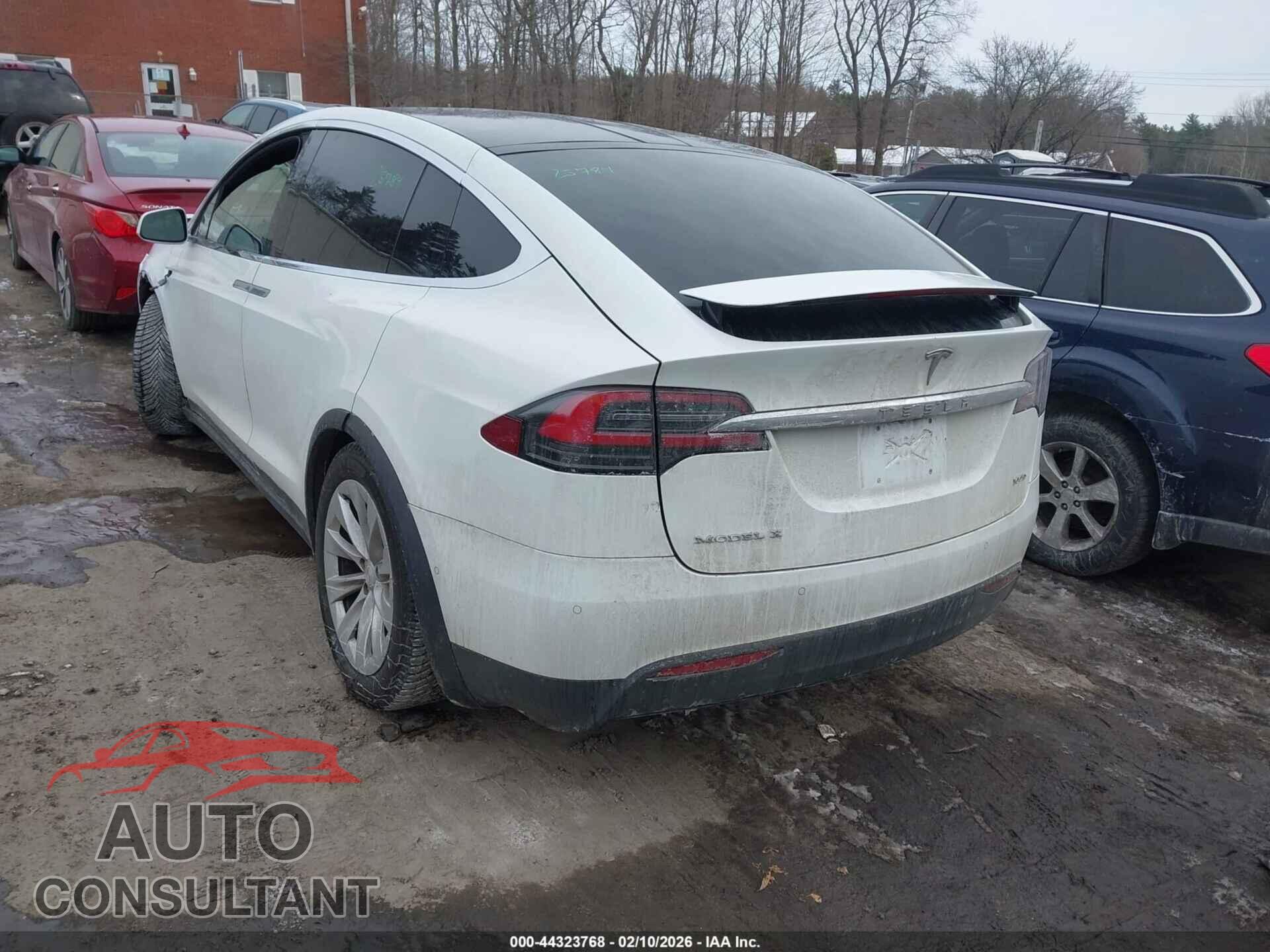 TESLA MODEL X 2017 - 5YJXCBE21HF057705