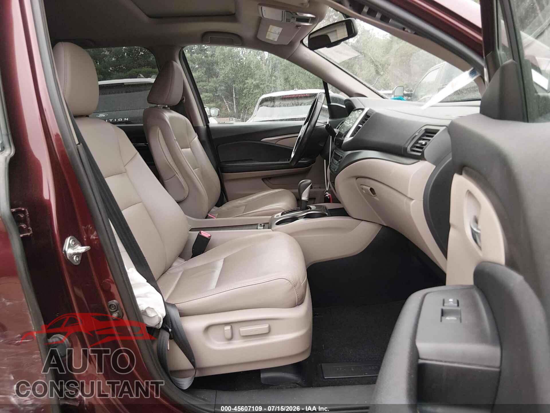 HONDA RIDGELINE 2019 - 5FPYK3F61KB019727