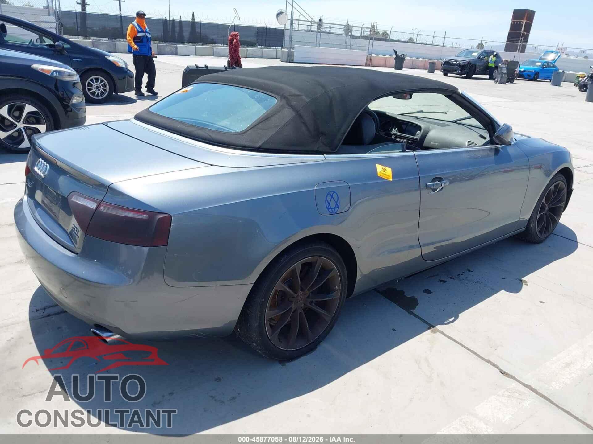 AUDI A5 2013 - WAUCFAFH9DN018128