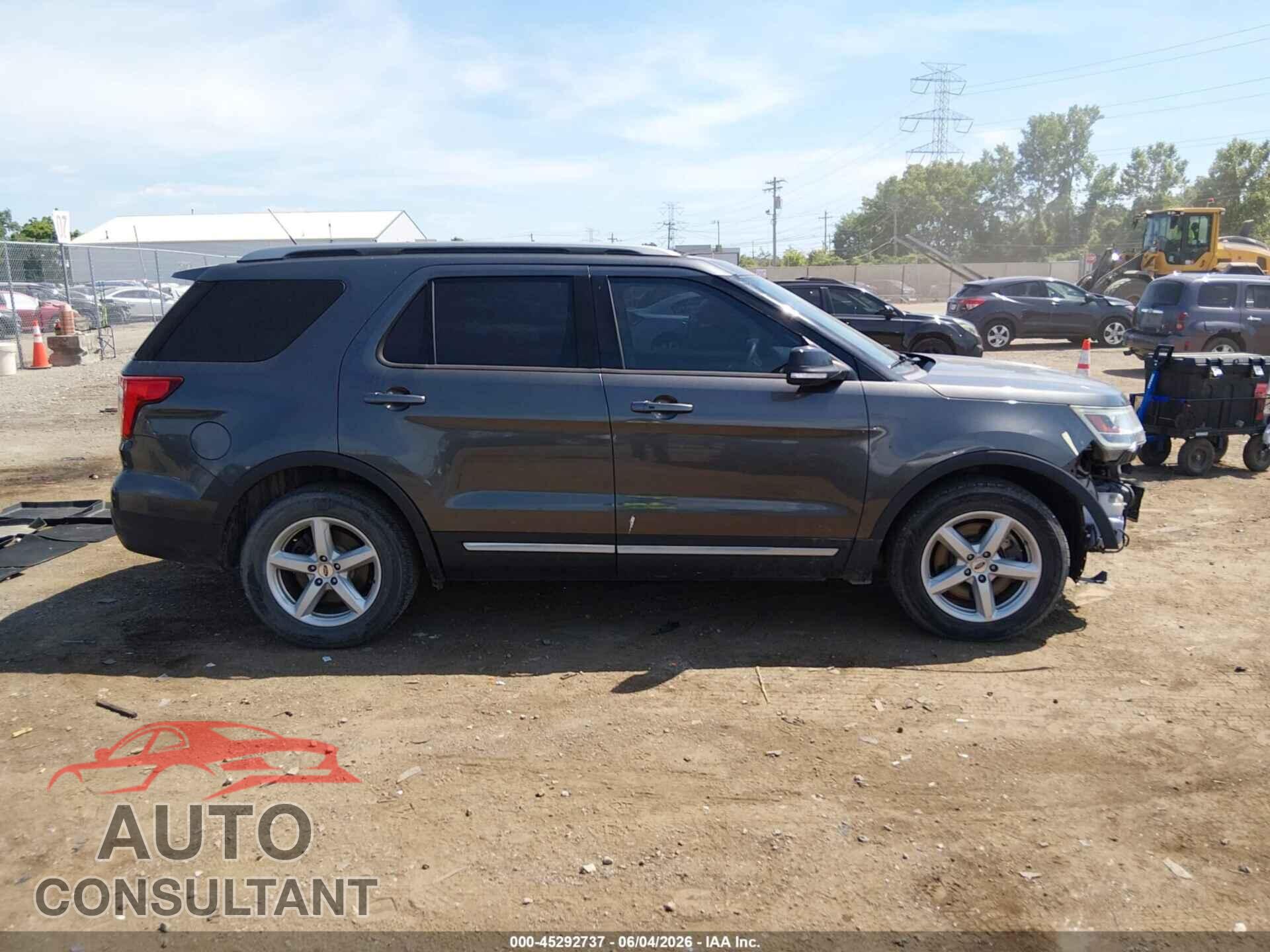 FORD EXPLORER 2018 - 1FM5K7D88JGB84259