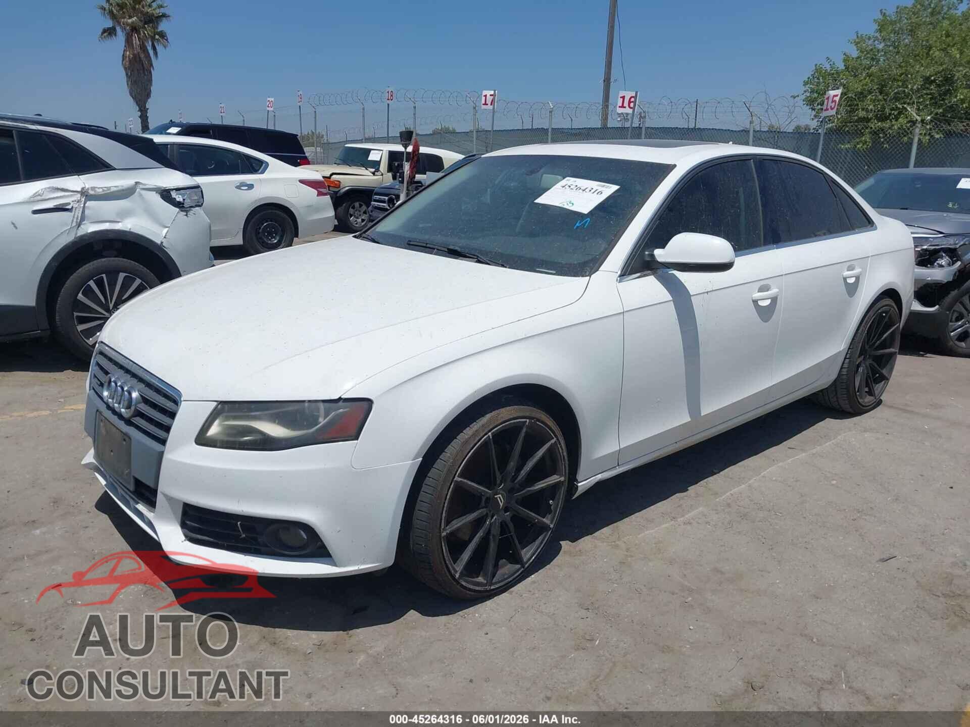 AUDI A4 2012 - WAUBFAFL7CN005232