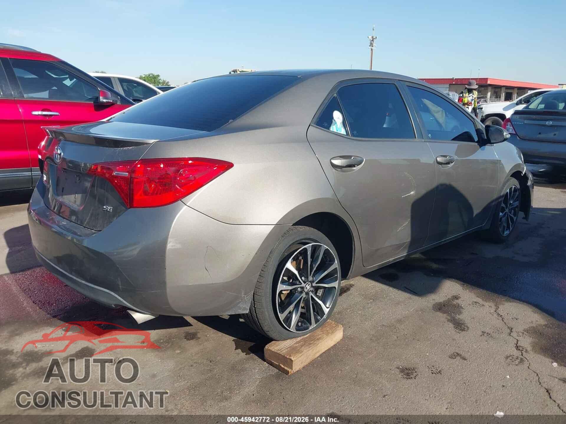 TOYOTA COROLLA 2017 - 2T1BURHEXHC854044