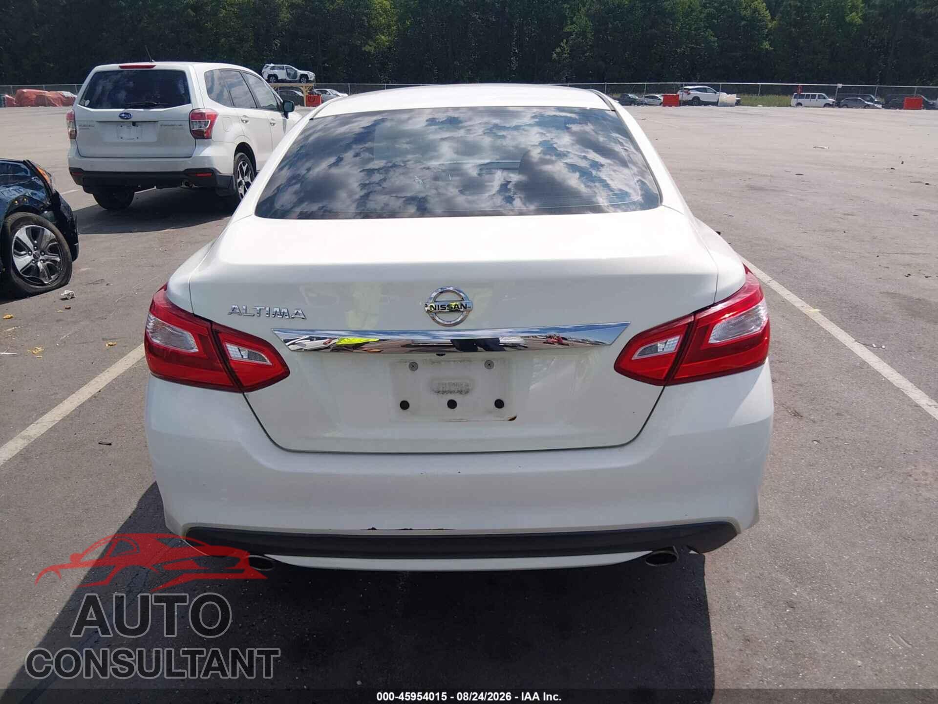 NISSAN ALTIMA 2017 - 1N4AL3AP6HC263473