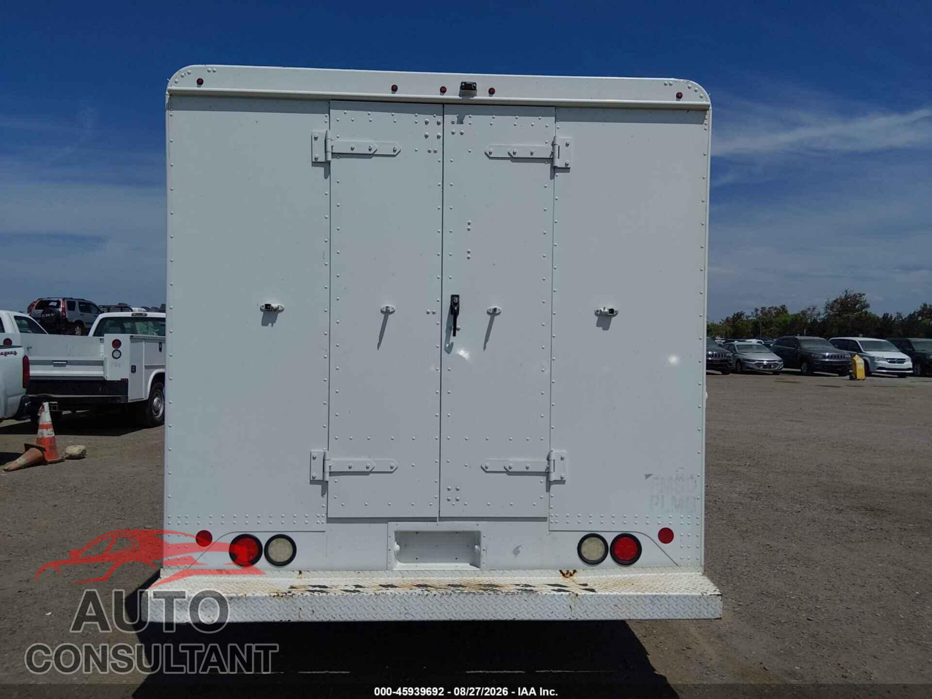 FORD E-350 STRIPPED 2017 - 1FC3E3KS0HDC65181